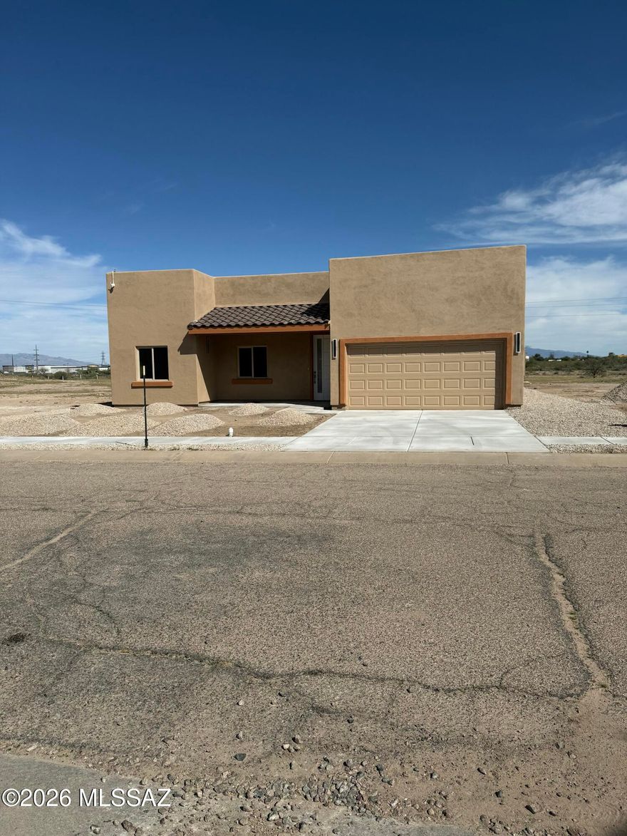 Beautiful, new construction home--this thoughtfully designed property features 9' ceilings & an open floor plan with a split-bedroom layout for added privacy. The spacious kitchen, complete with a large island & granite countertops, offers plenty of prep & gathering space. Both bathrooms showcase double vanities & custom-tiled showers. Tile flooring throughout adds warmth & durability. A versatile game room provides extra space for entertaining, hobbies, or a home office. Built with spray foam insulation for enhanced energy efficiency & comfort. Low-maintenance gravel landscaping in both the front and back. A spacious 2-car garage completes the package. TONS of upgrades throughout--DESIGNED TO IMPRESS & MOVE IN READY!
