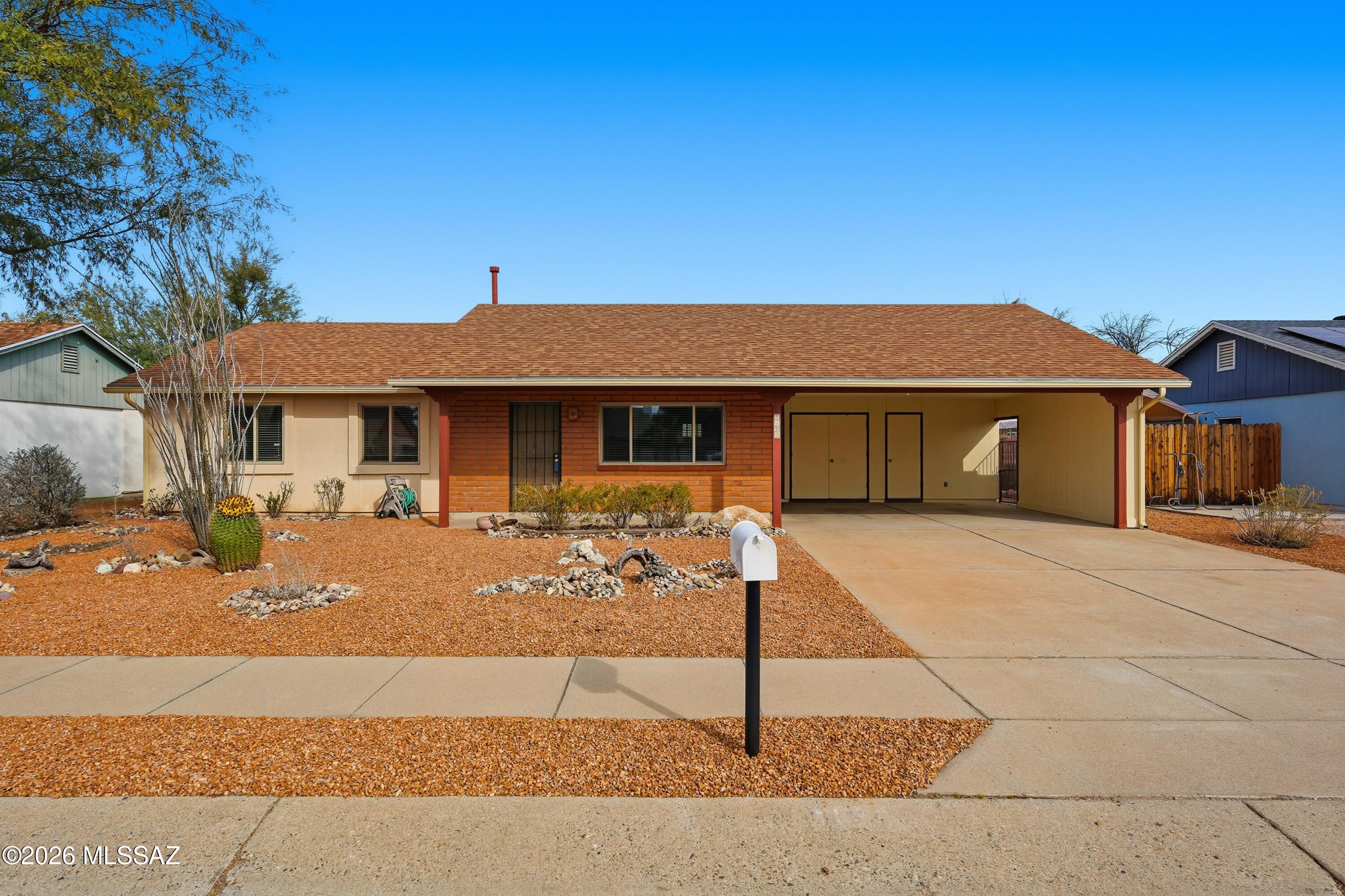 3180 W Wildwood Drive