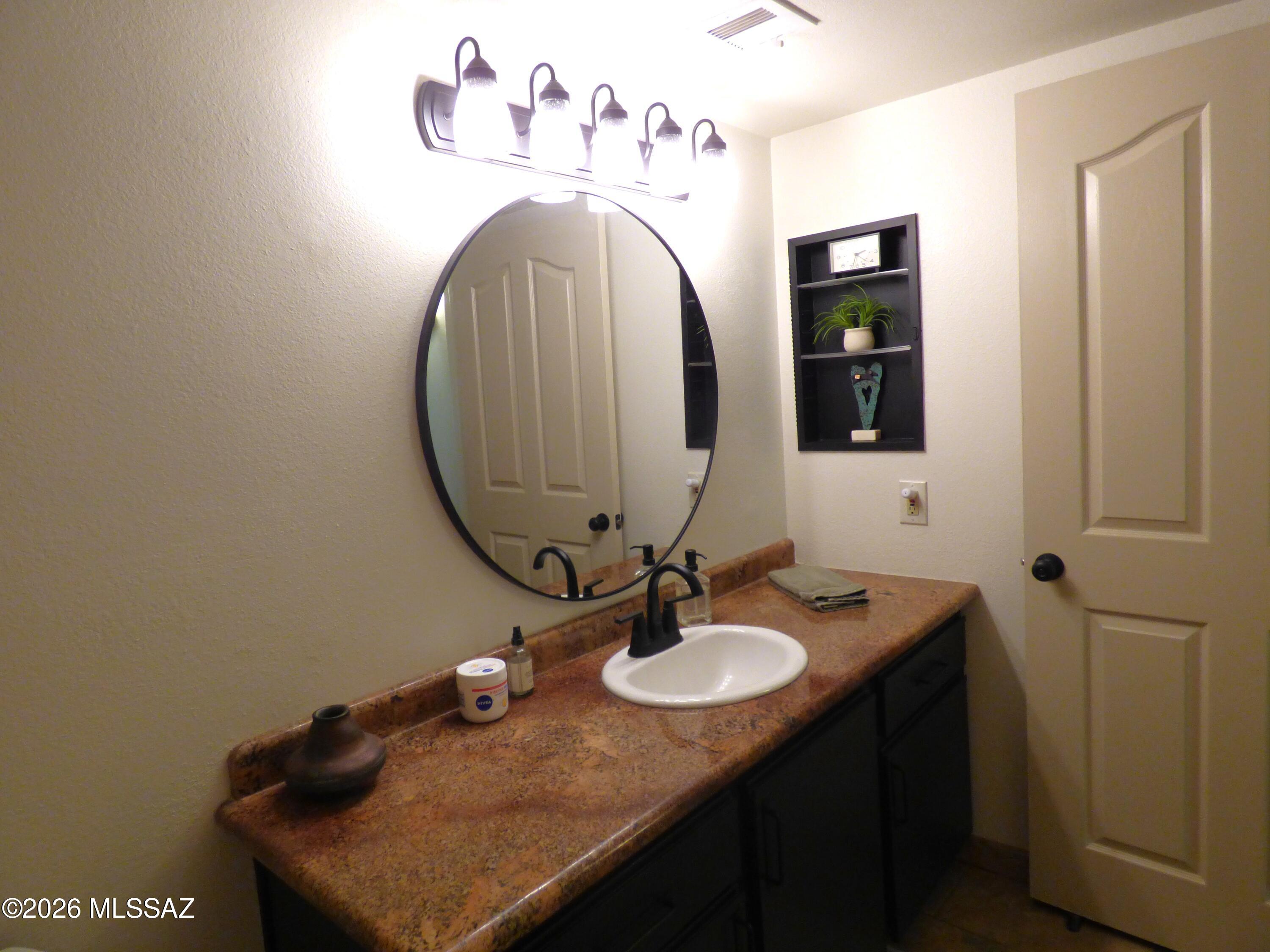 Veranda at Ventana Condominiums - Residential Lease