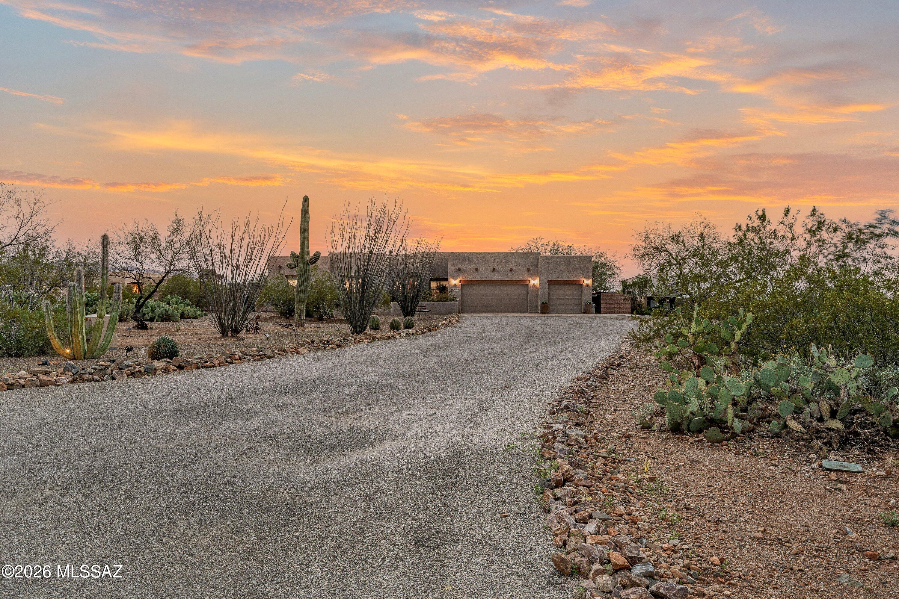 16460 S Sycamore Ridge Trail