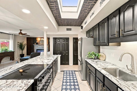 Photo of 1866 S Abrego Drive, Green Valley, AZ 85614 (MLS # 22624704)