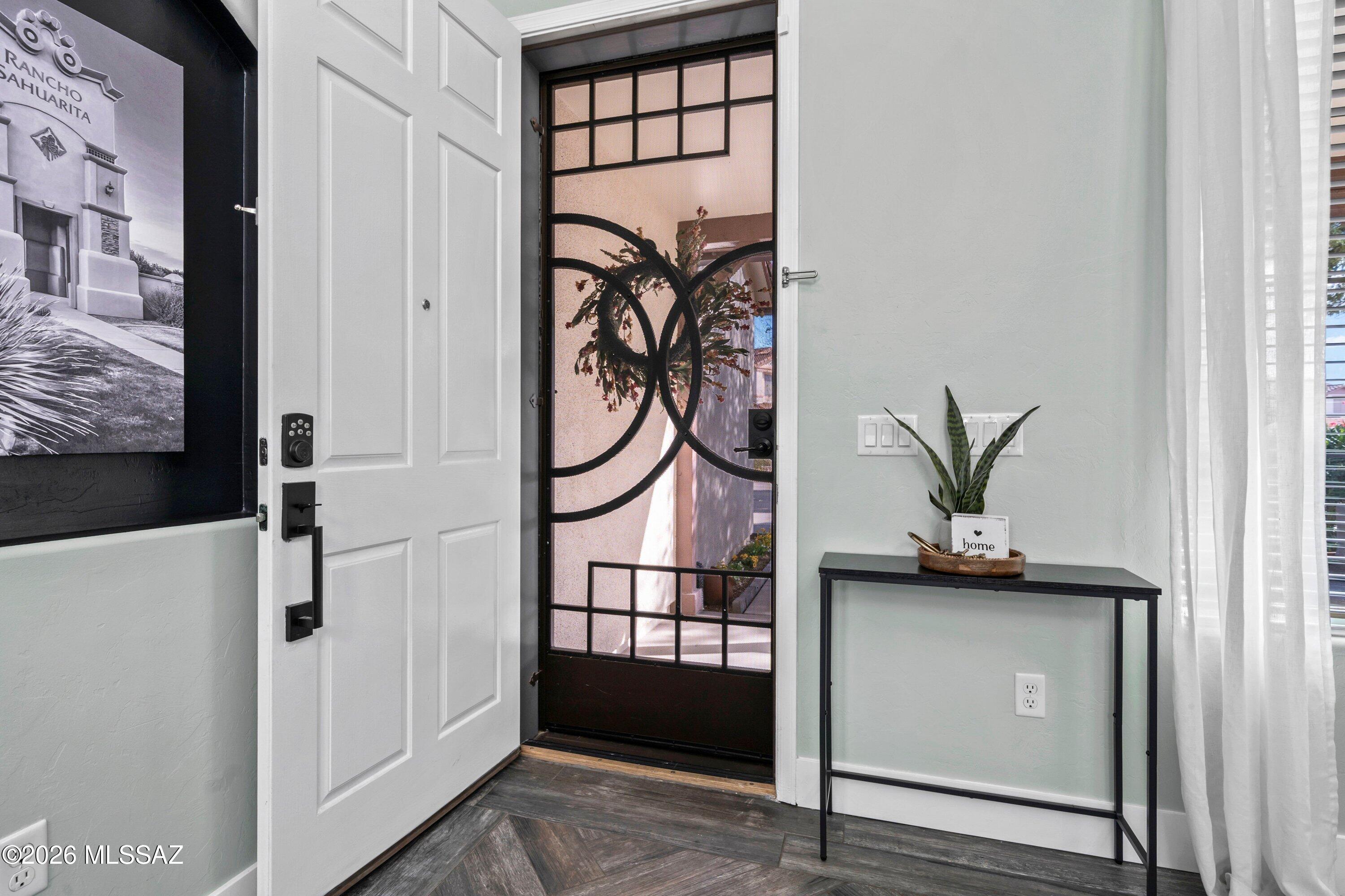 528 W Camino Parrilla