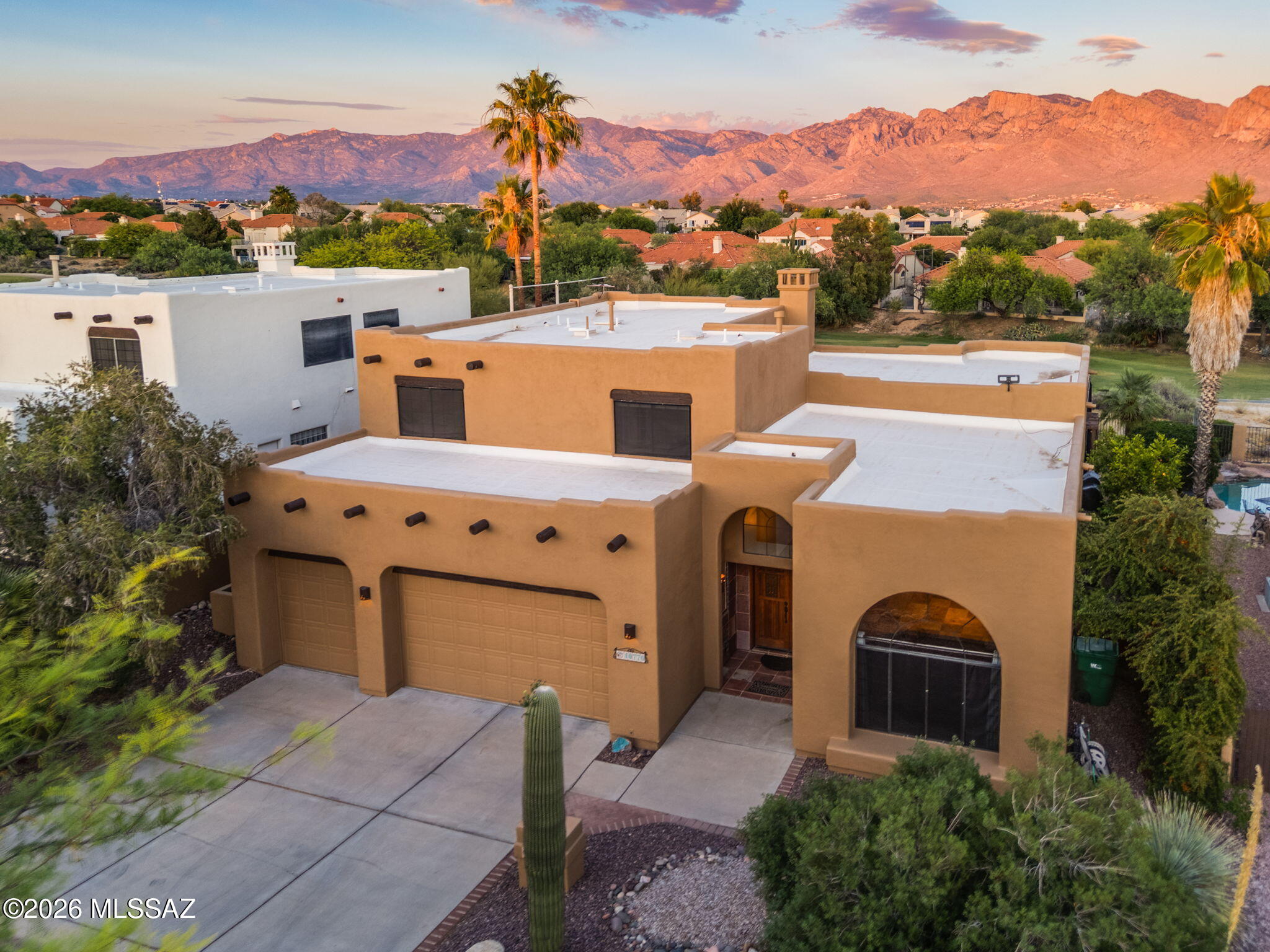 10770 N La Quinta Drive