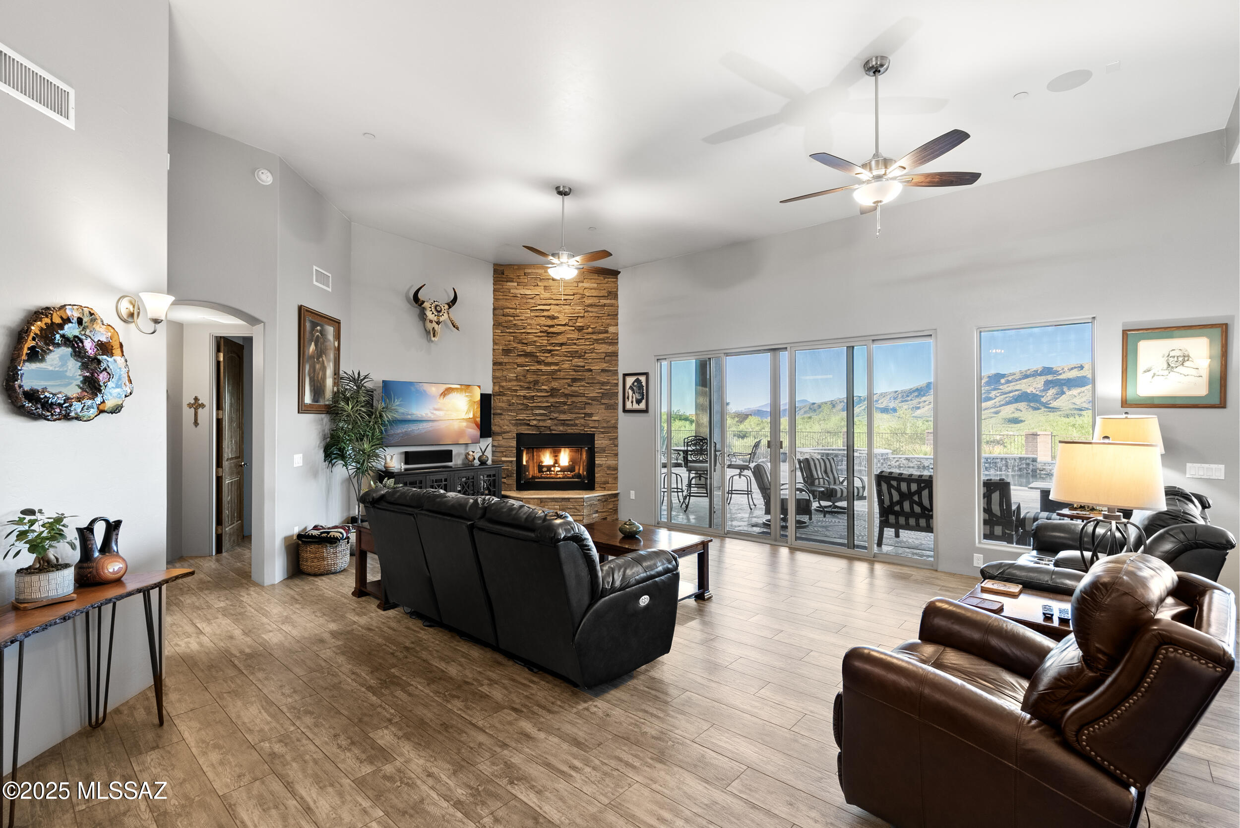 Coyote Creek (1-395) - Residential