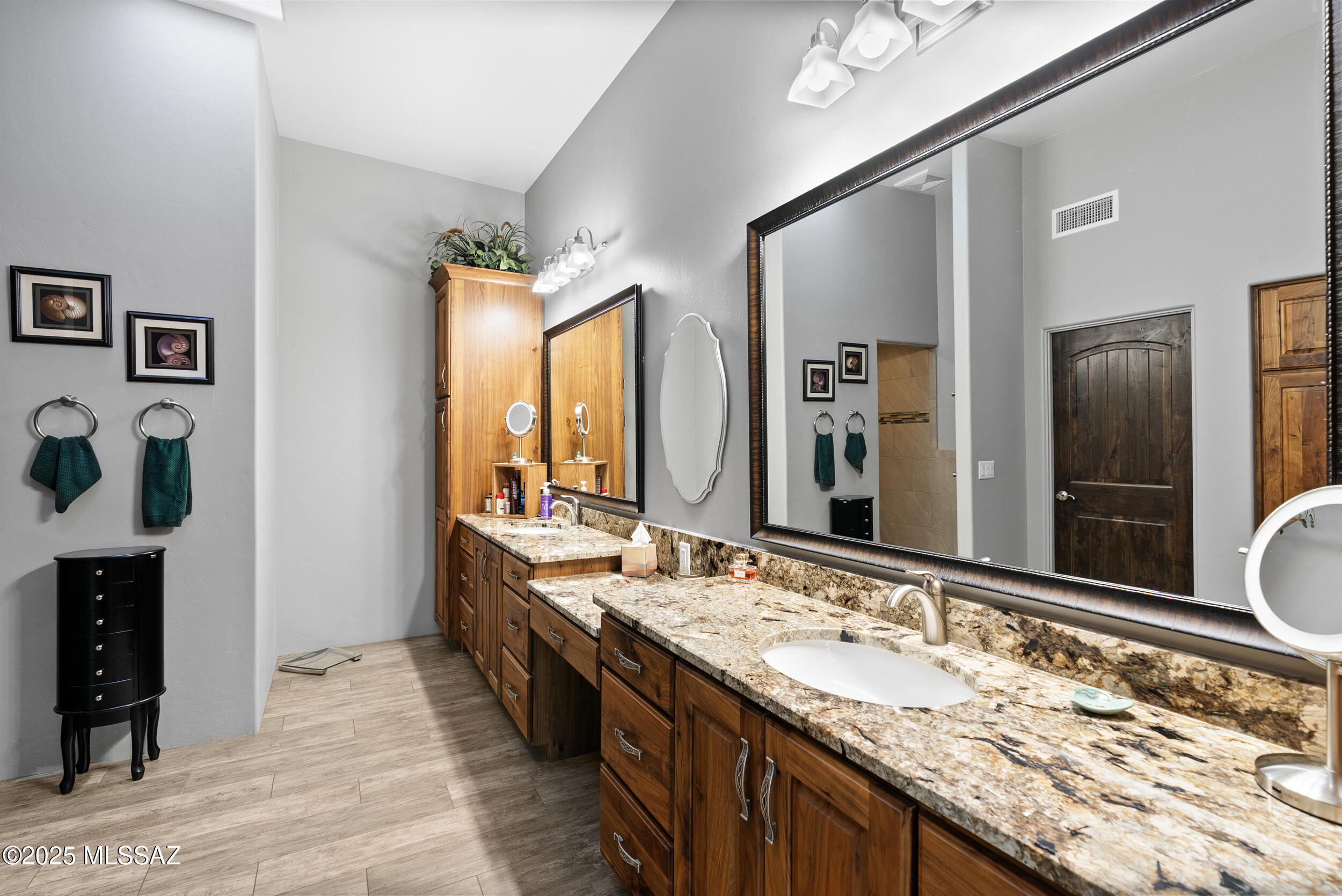 Coyote Creek (1-395) - Residential
