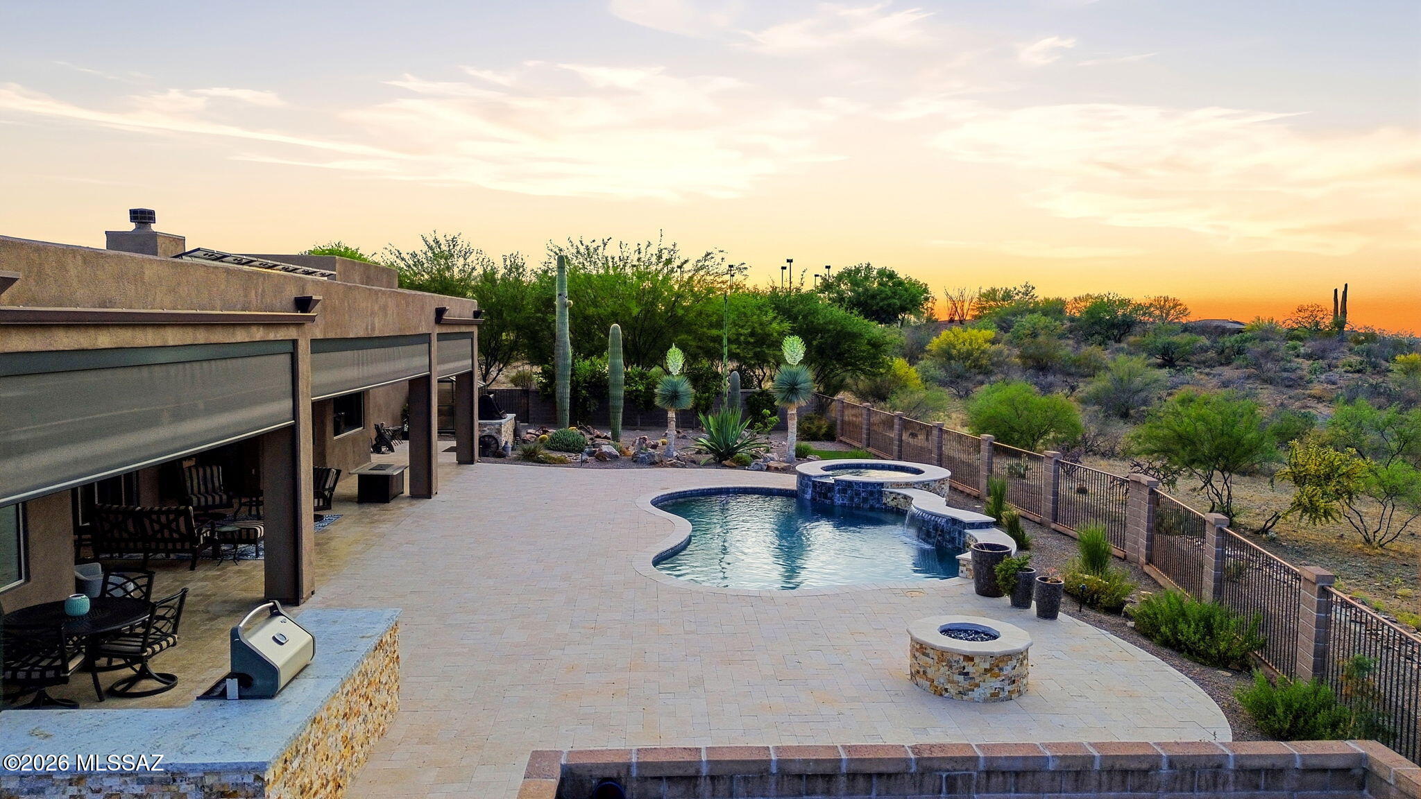 Coyote Creek (1-395) - Residential
