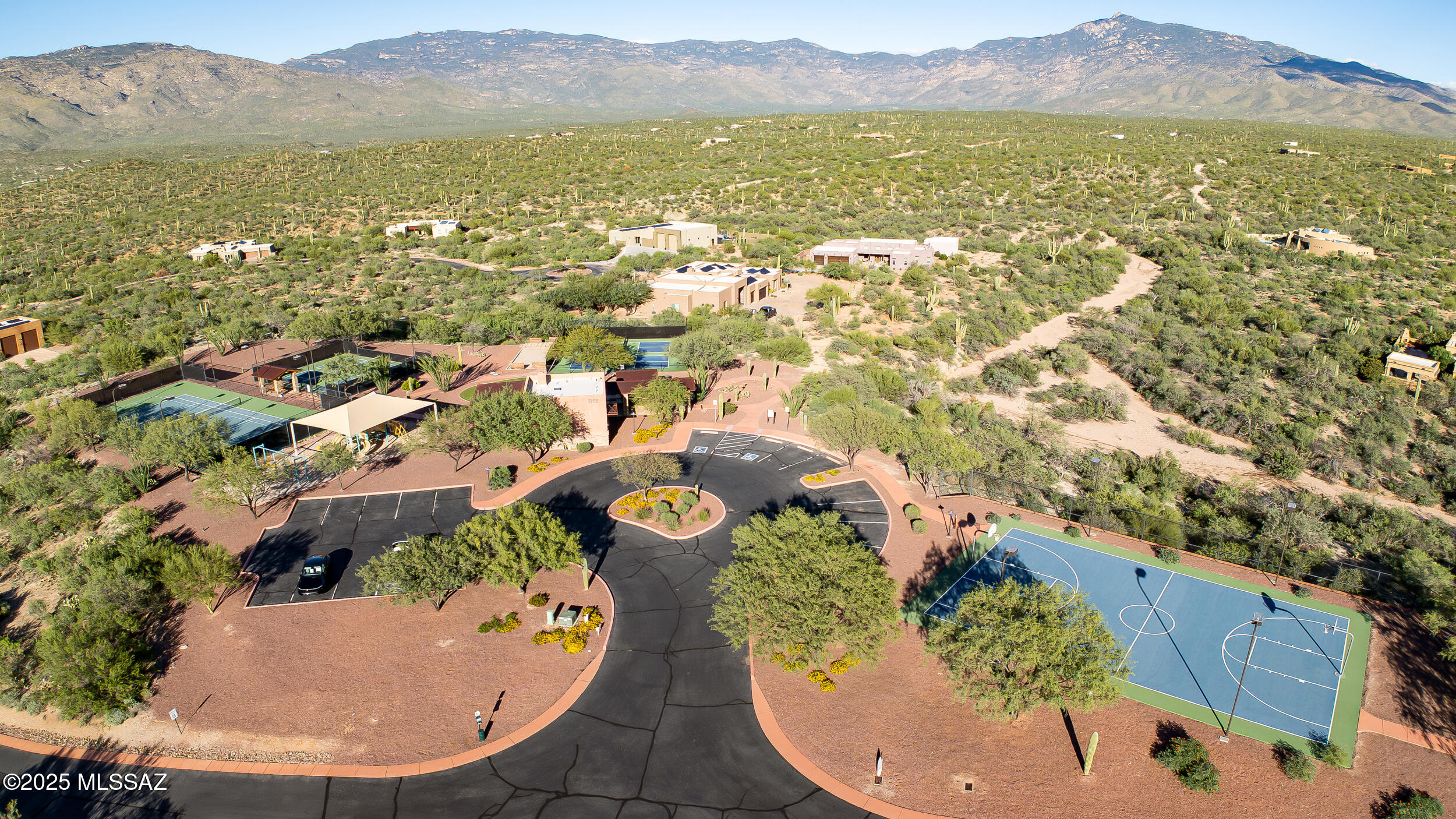 Coyote Creek (1-395) - Residential