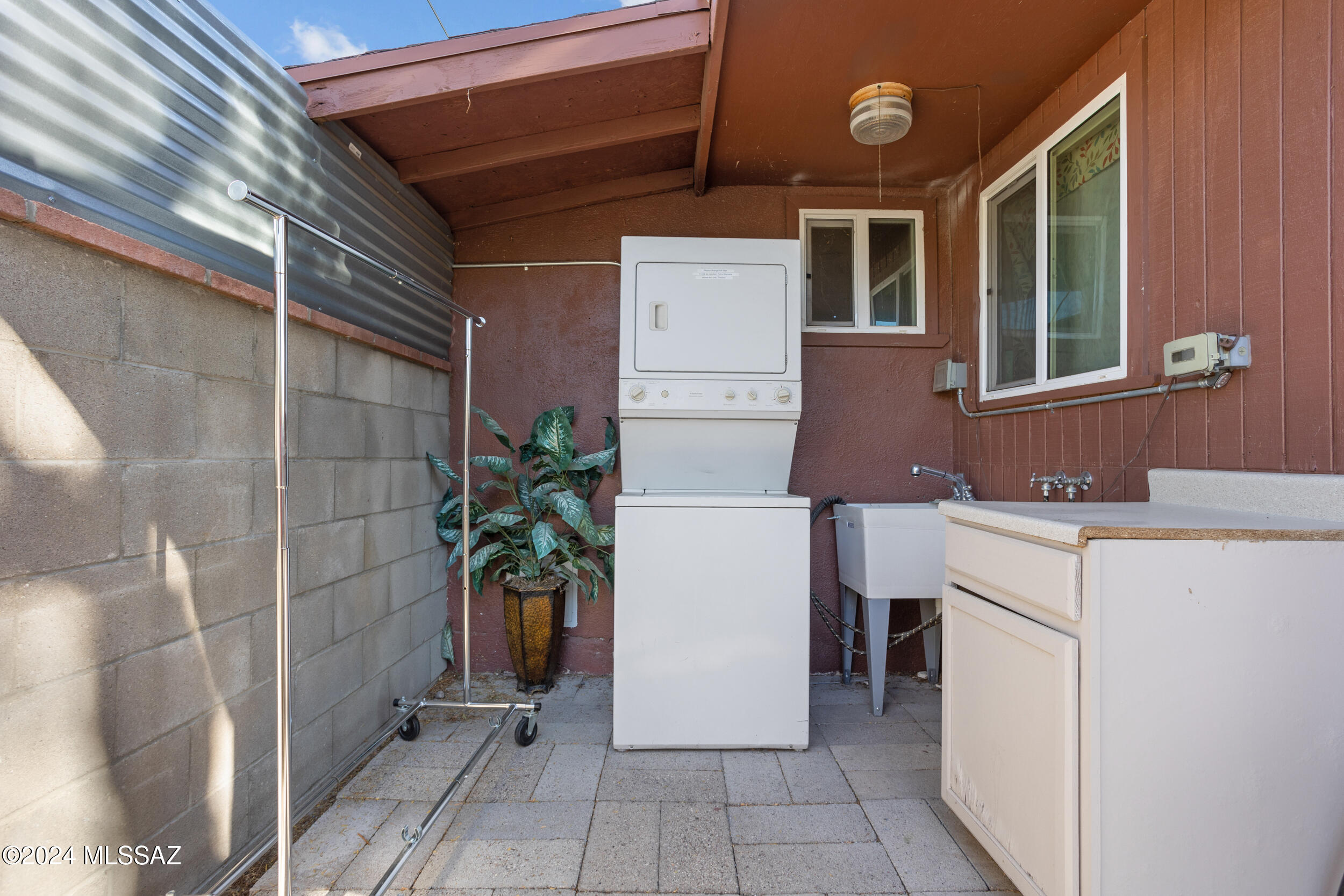 Blenman Annex - Residential