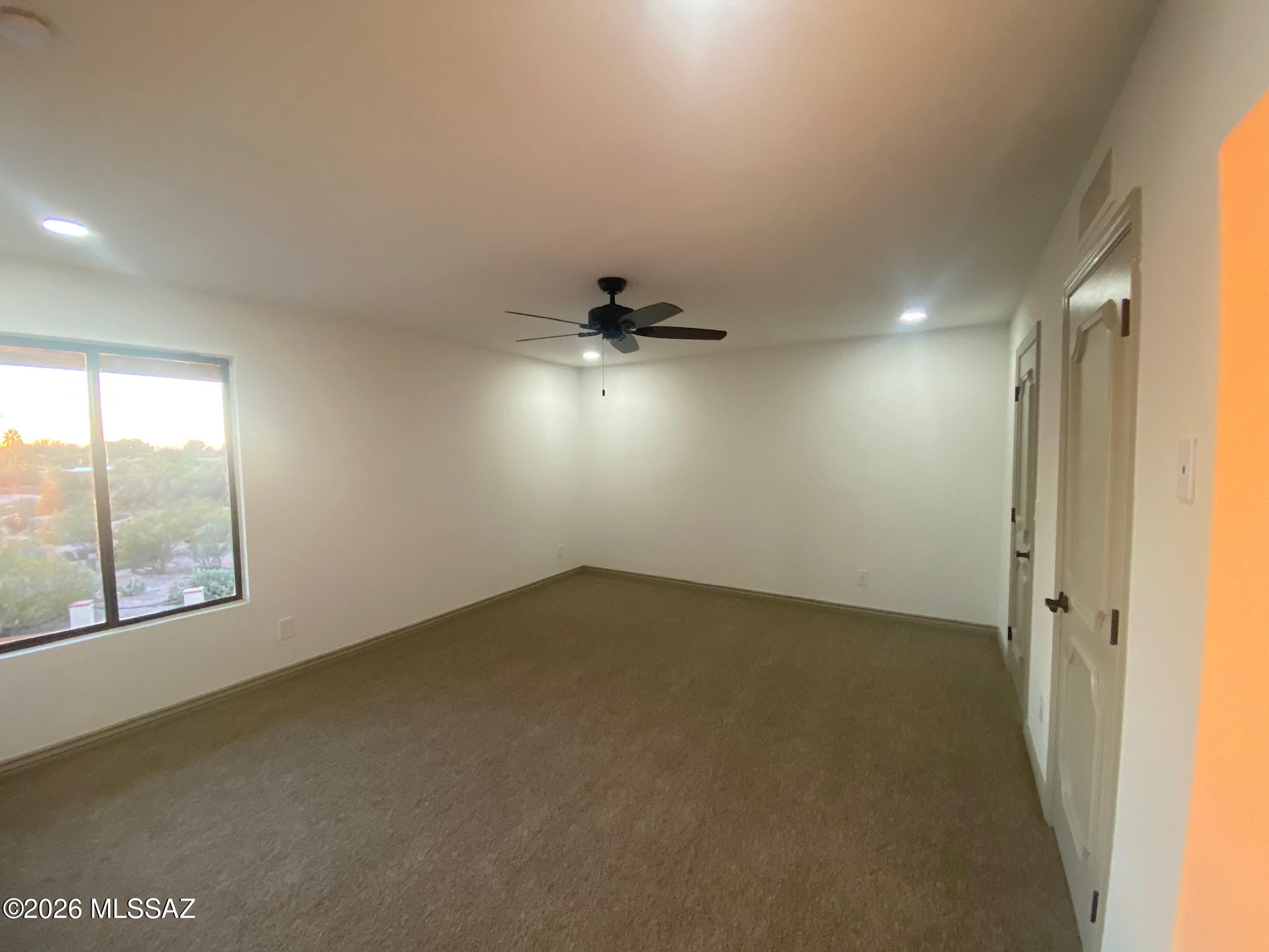 Halcyon Acres - Residential