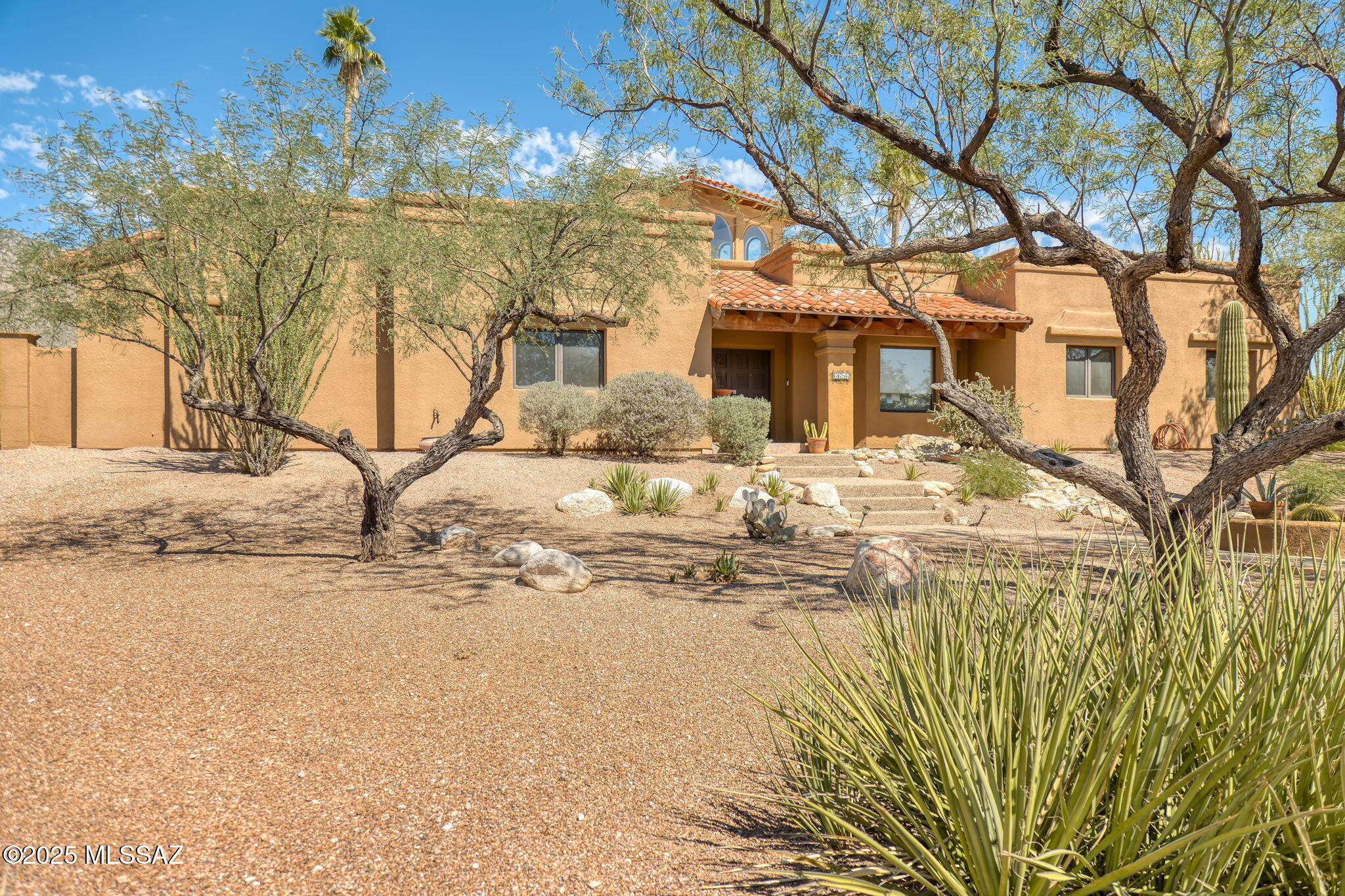 6656 E Circulo Otono