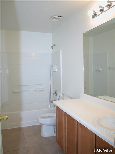 Gladden Farms BLK 12 - Residential Lease