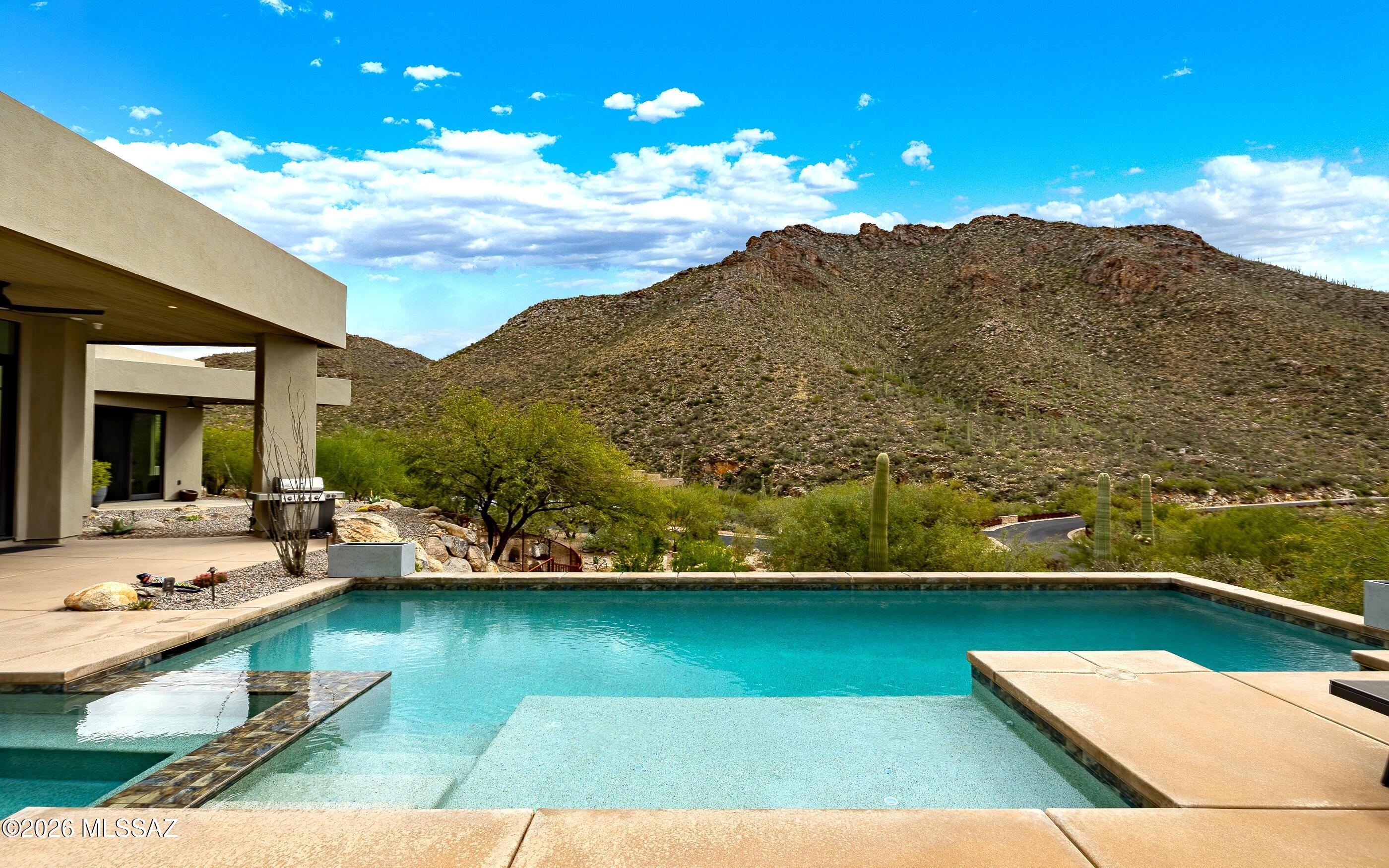 Canyon Pass At Dove Mountain - Residential