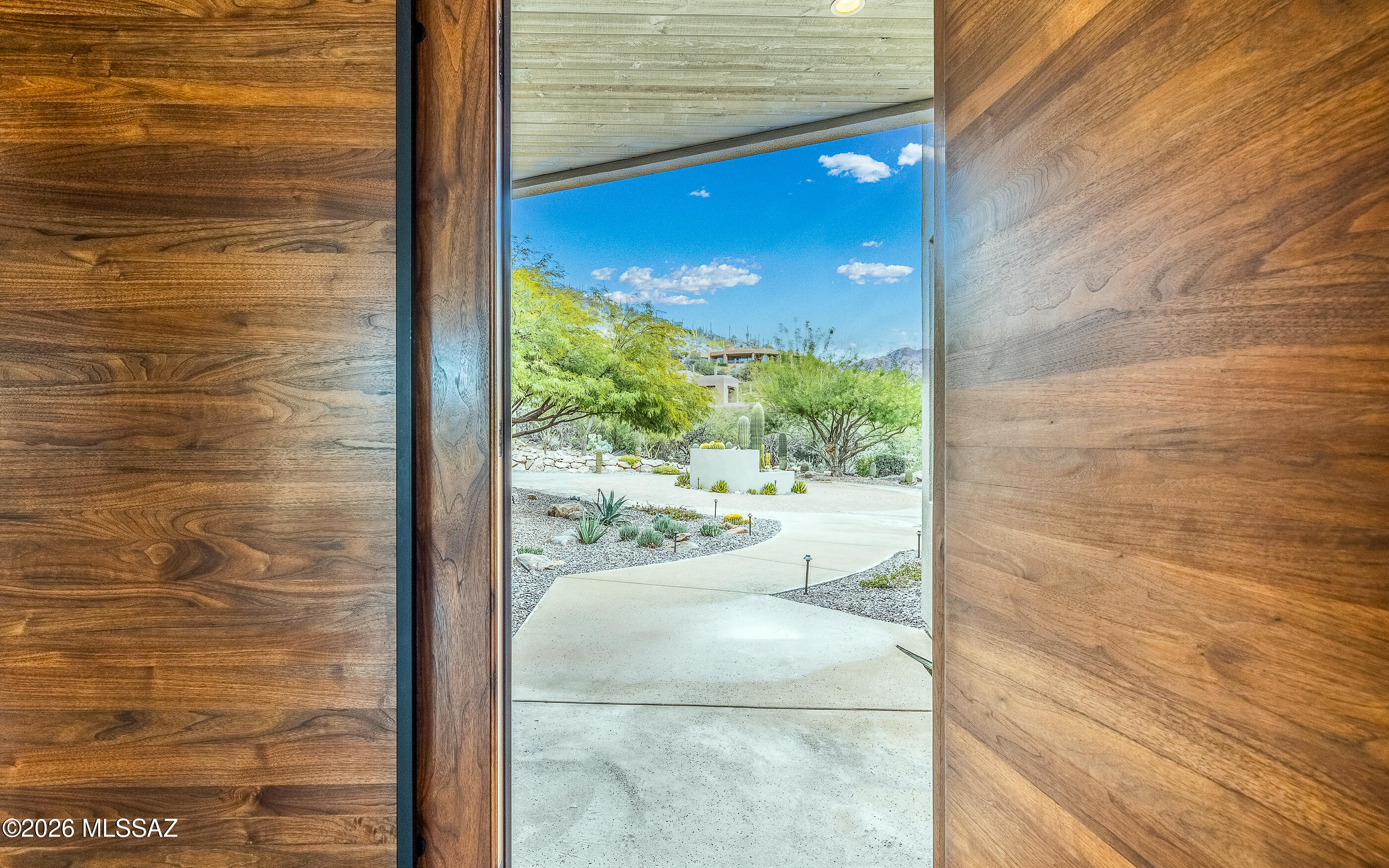 14821 N Dove Canyon Pass