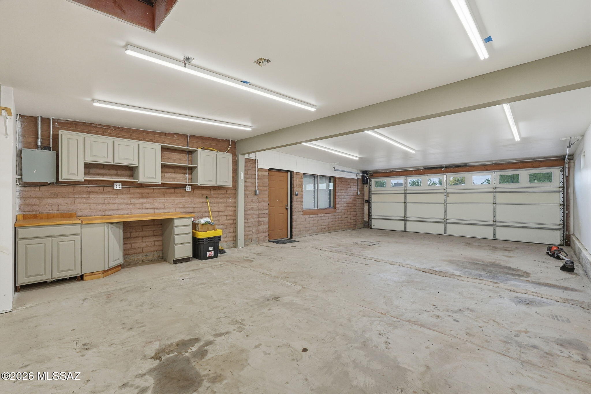 Rancho Feliz (153-352) - Residential