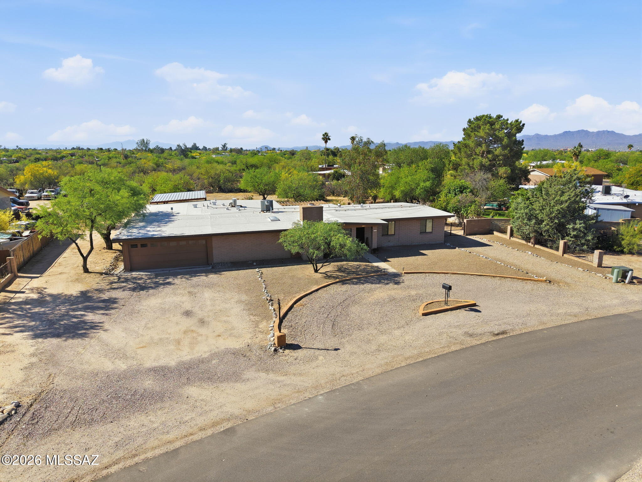 Rancho Feliz (153-352) - Residential