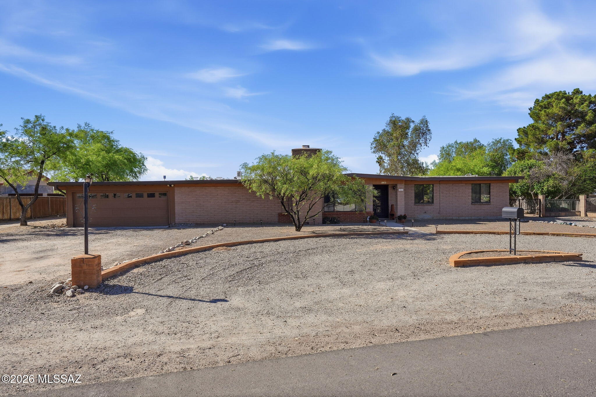 Rancho Feliz (153-352) - Residential