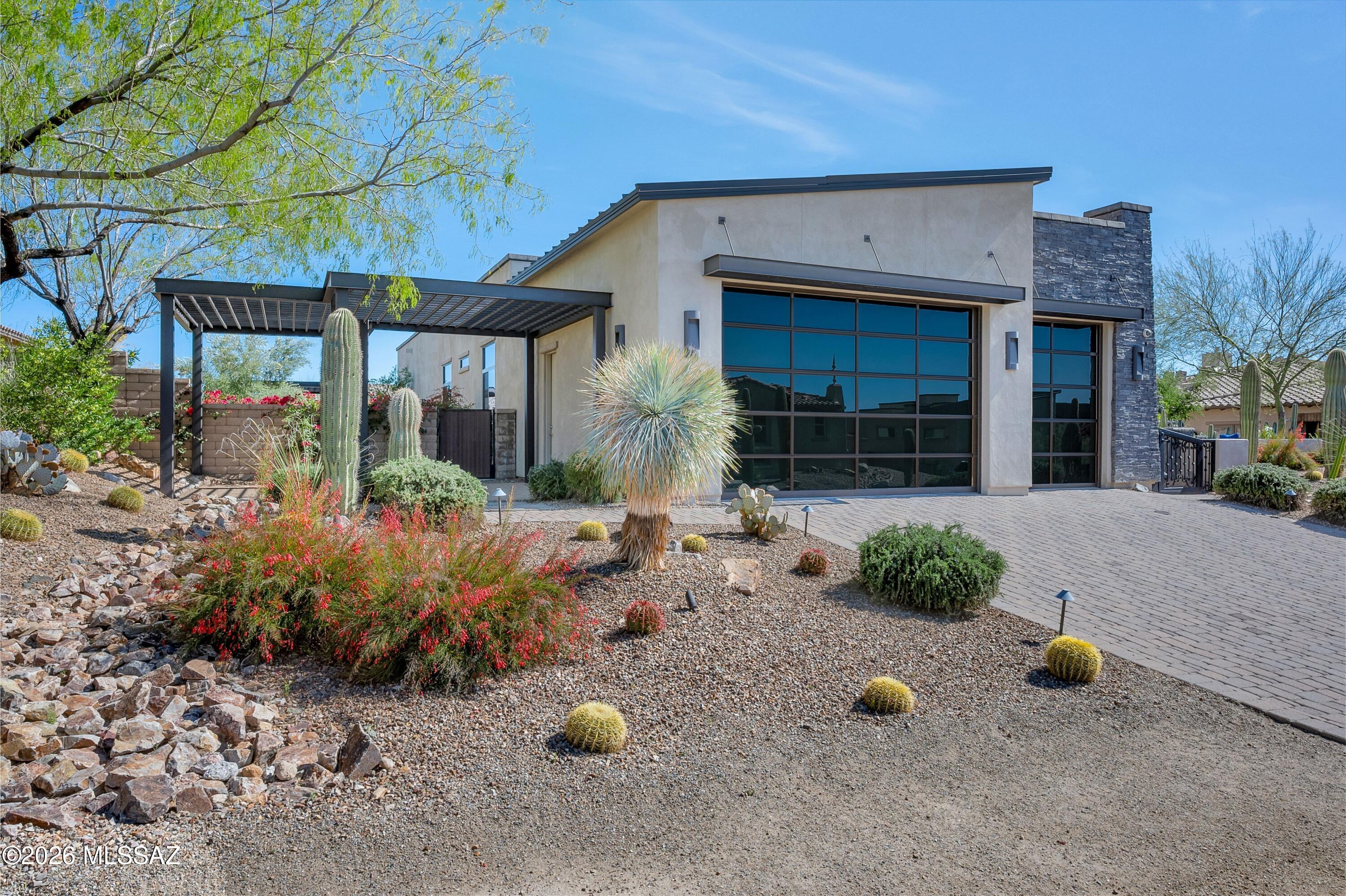 Los Saguaros At Dove Mountain SQ20121640199 - Residential
