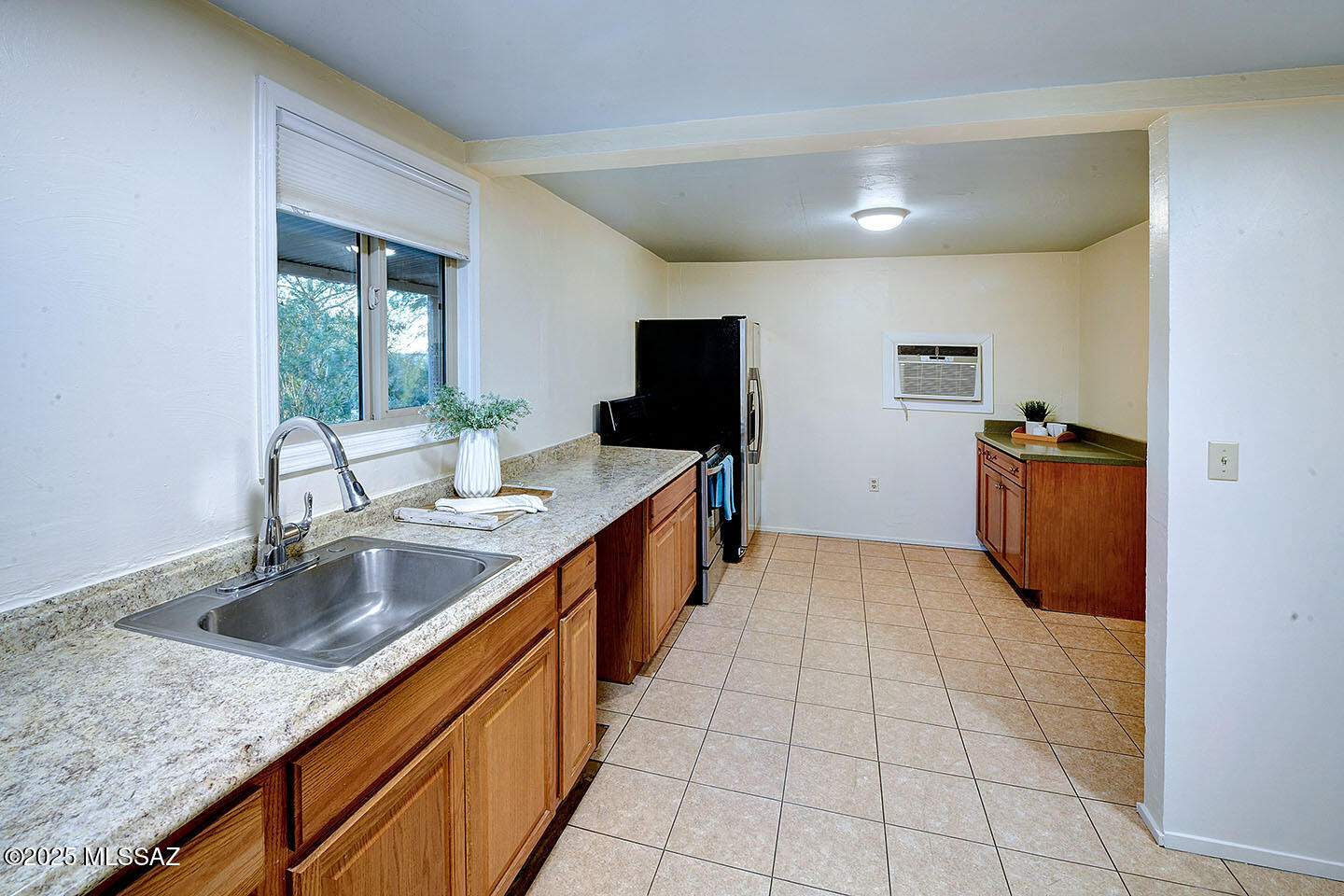 Beverly Hills of Tucson - Residential