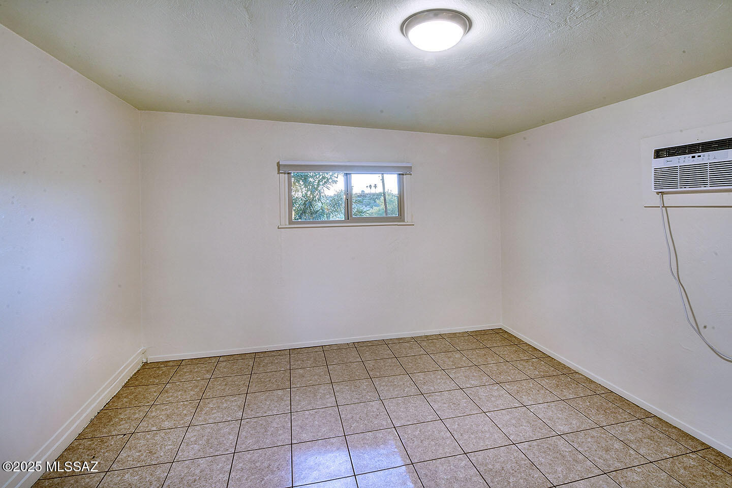 Beverly Hills of Tucson - Residential