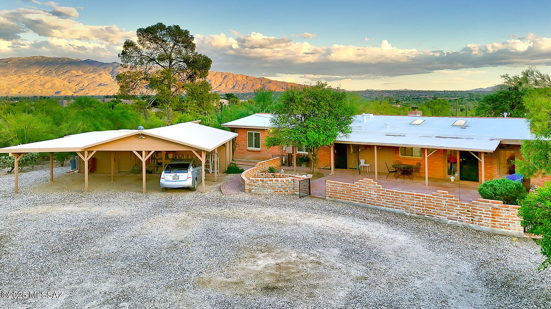 Beverly Hills of Tucson - Residential