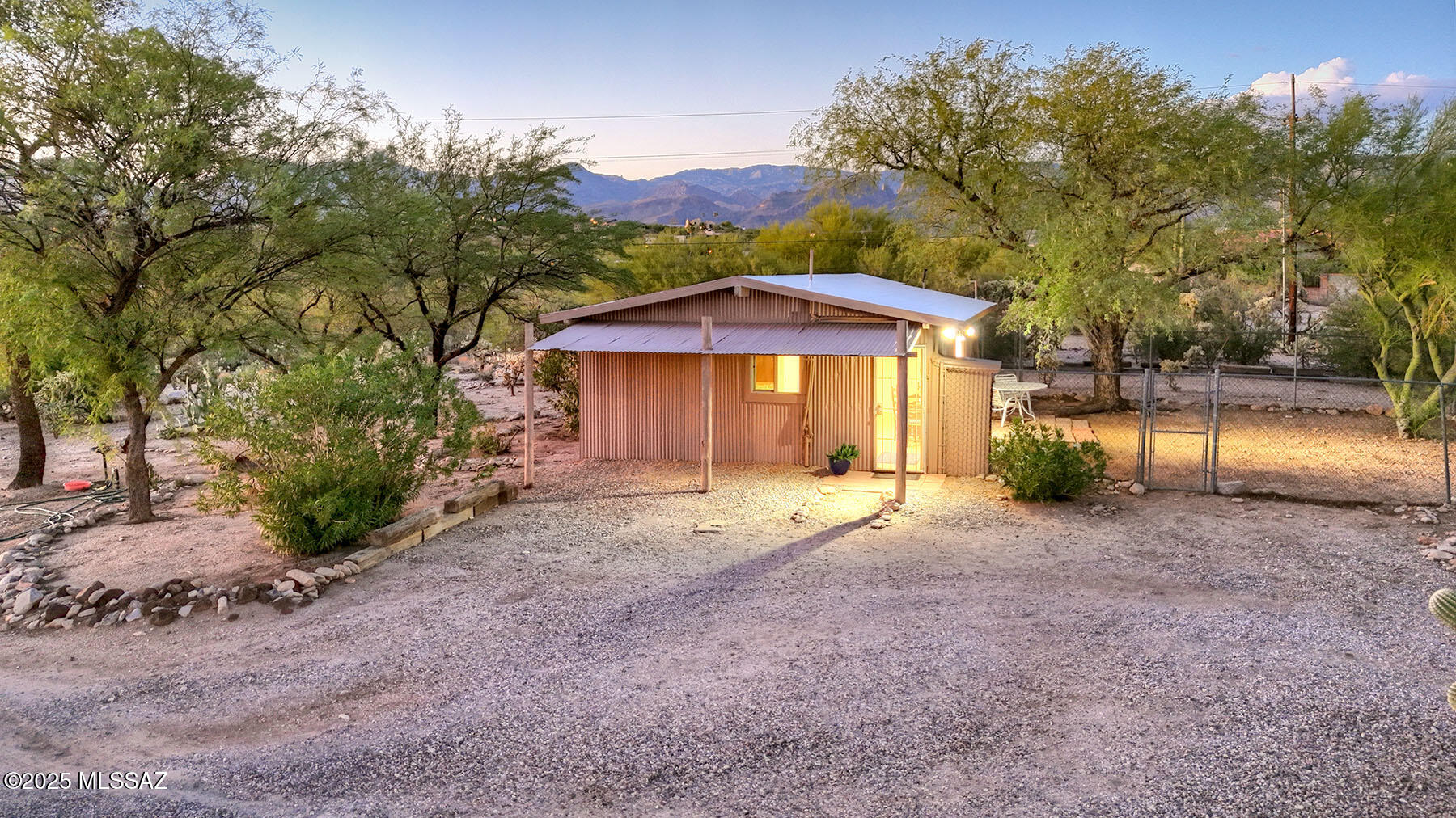 Beverly Hills of Tucson - Residential
