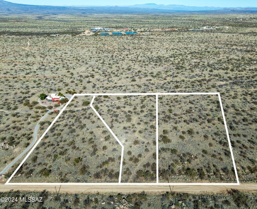 This amazing property with beautiful views is ready for you to build your dream home.   You have your choice of 3 different lots to choose from.  Or maybe a combination.  Come take a look around and picture yourself in beautiful Oracle. Buyer to confirm utilities.   ***Lot 3 - $99,000.00 / **Lot 2 - $109,000.00  / **Lot 1 - $109,000.00.