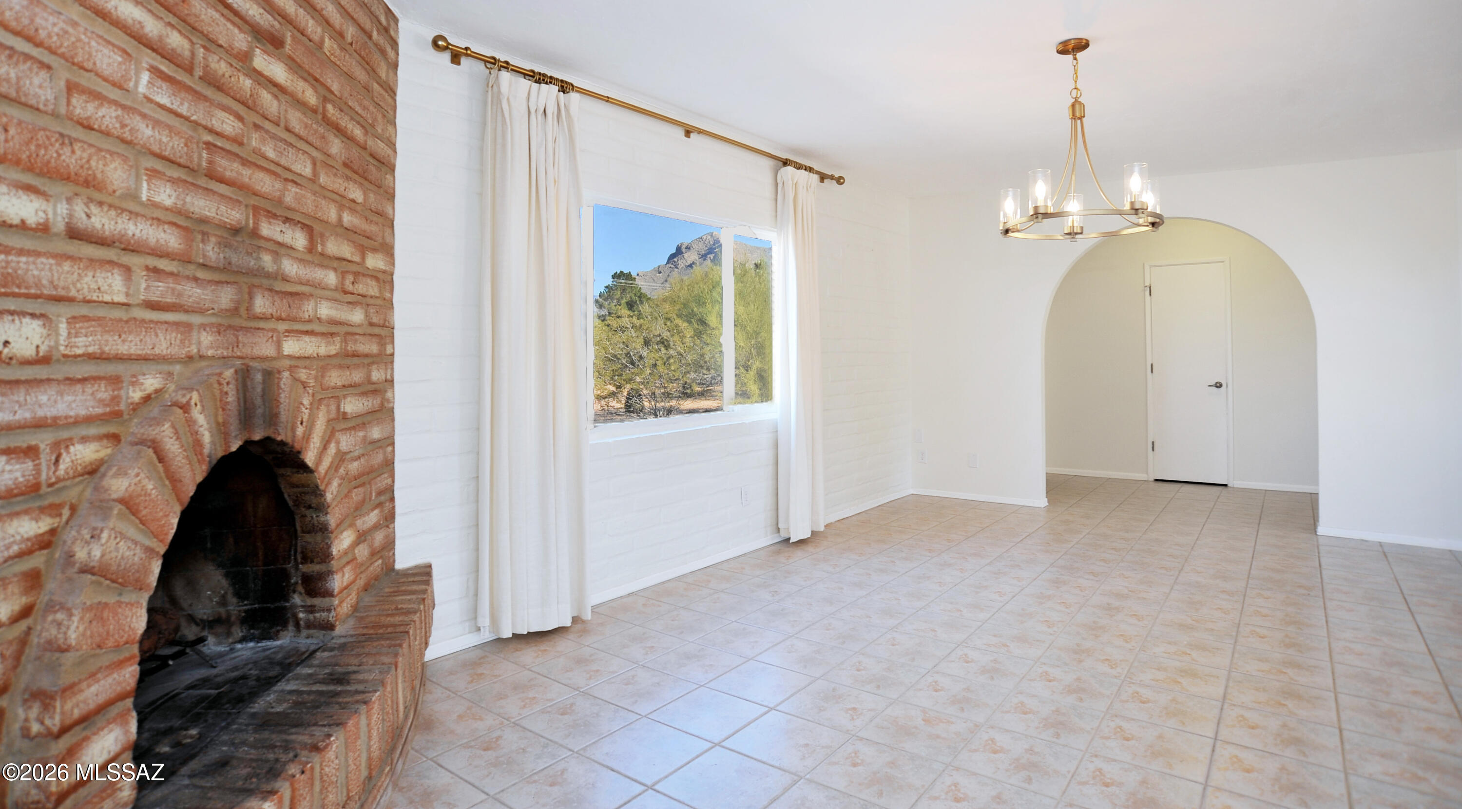 1201 W Chapala Drive