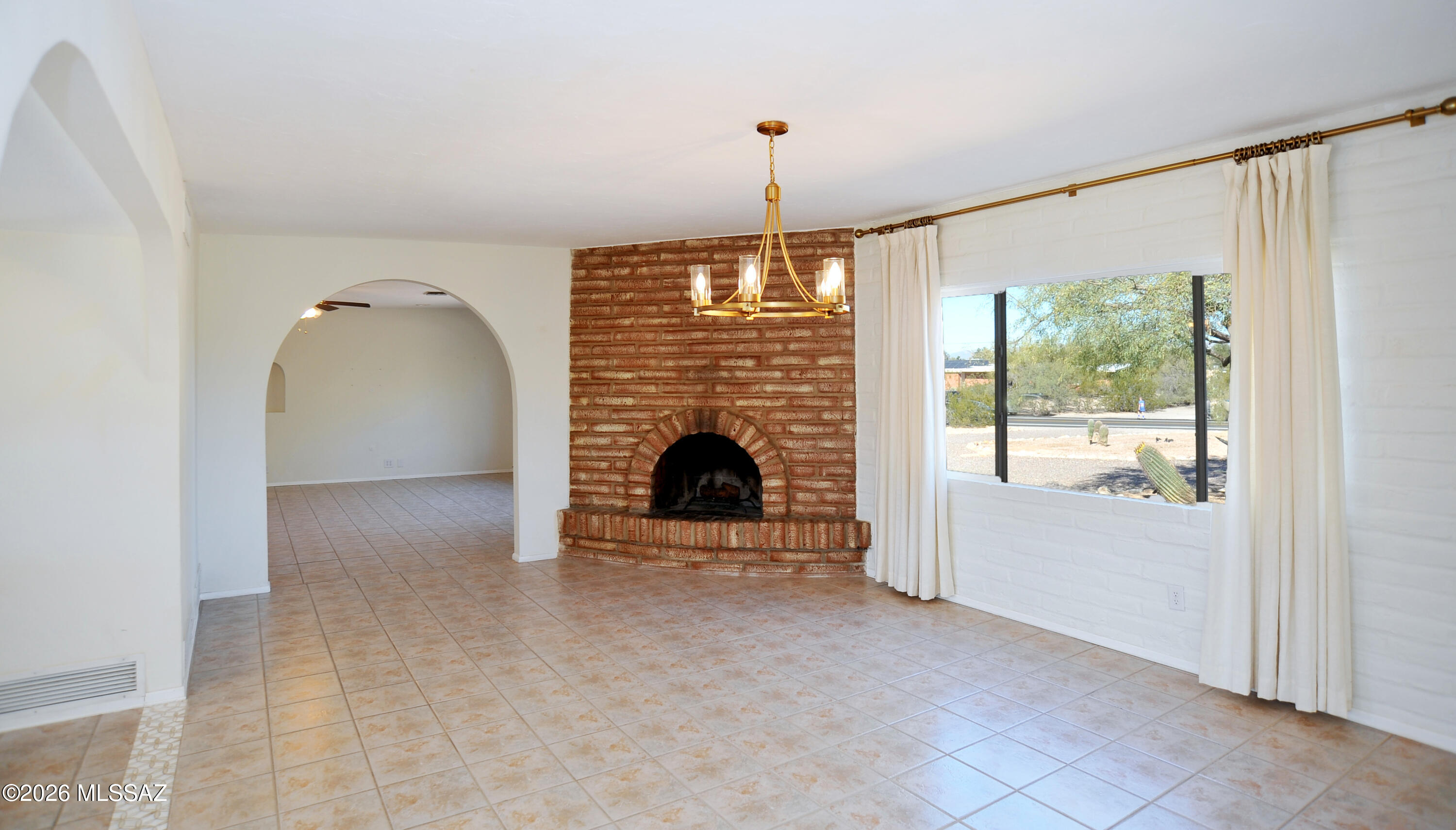 1201 W Chapala Drive