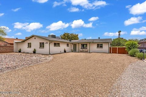 Photo of 4252 E Poe Street, Tucson, AZ 85711 (MLS # 22612499)