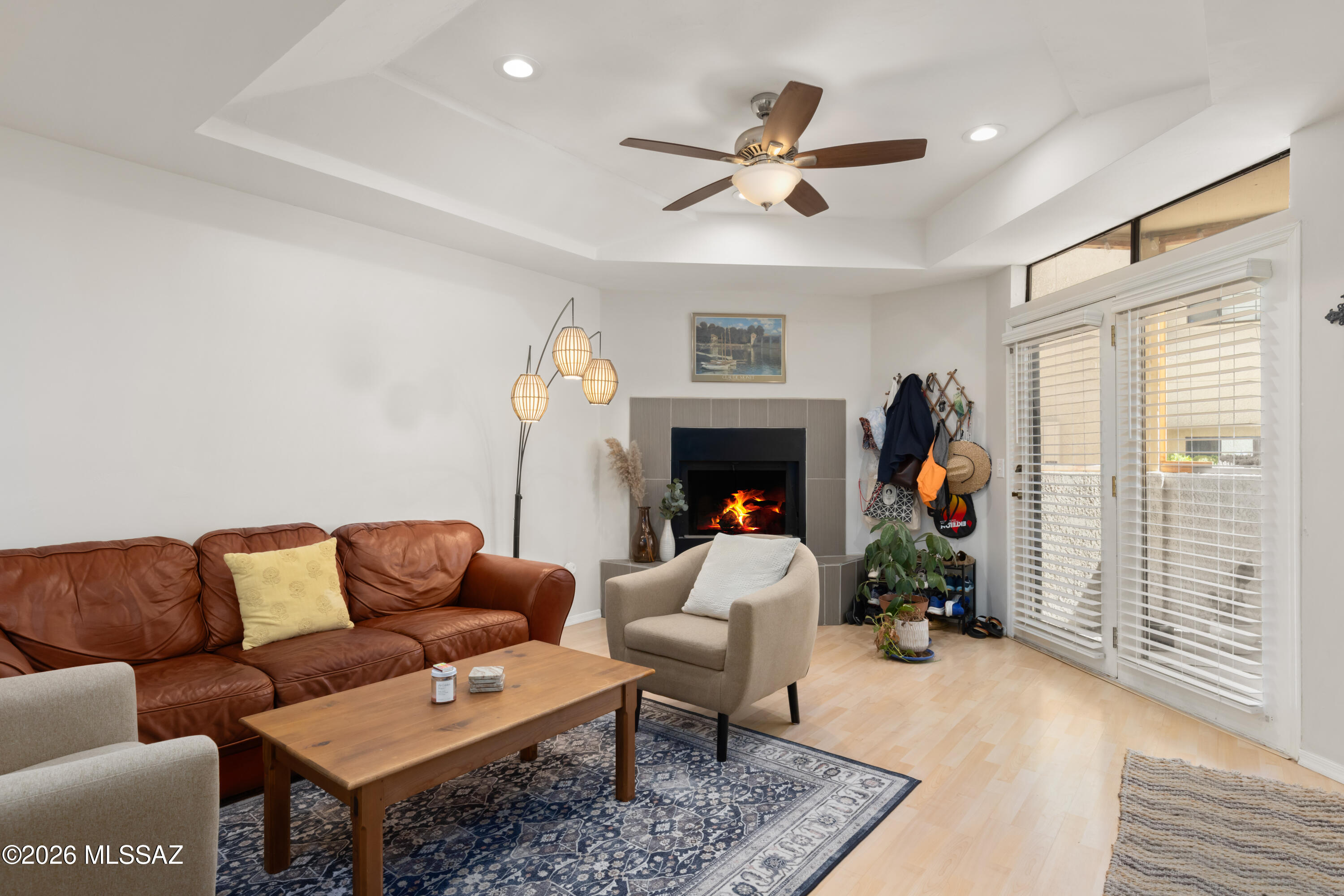 Casitas Real Condos. - Residential