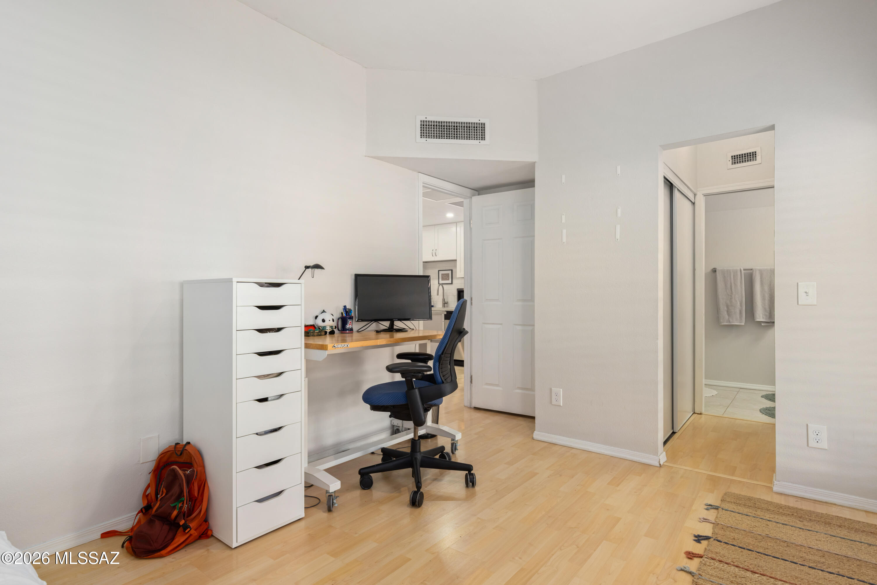 Casitas Real Condos. - Residential