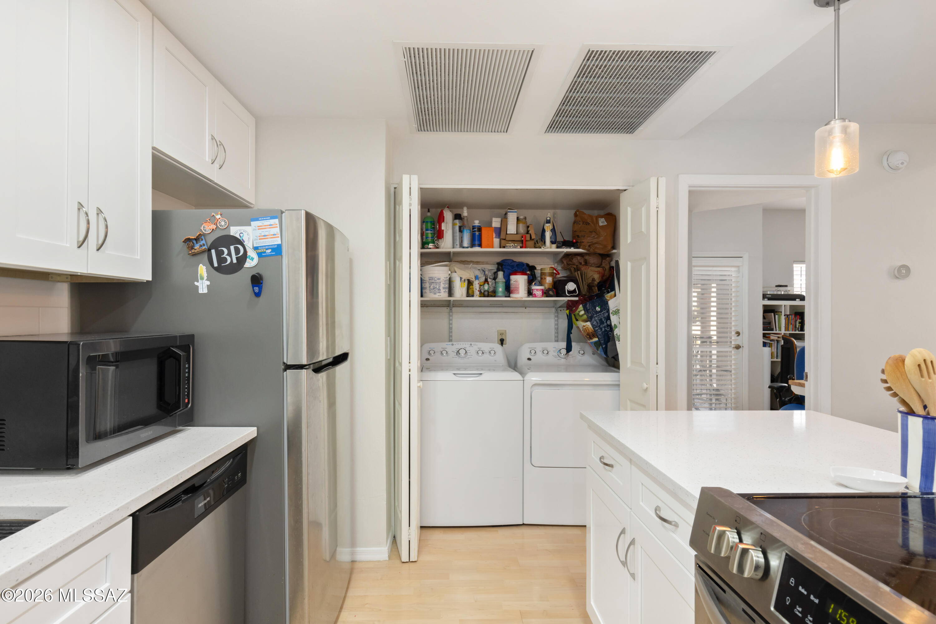 Casitas Real Condos. - Residential