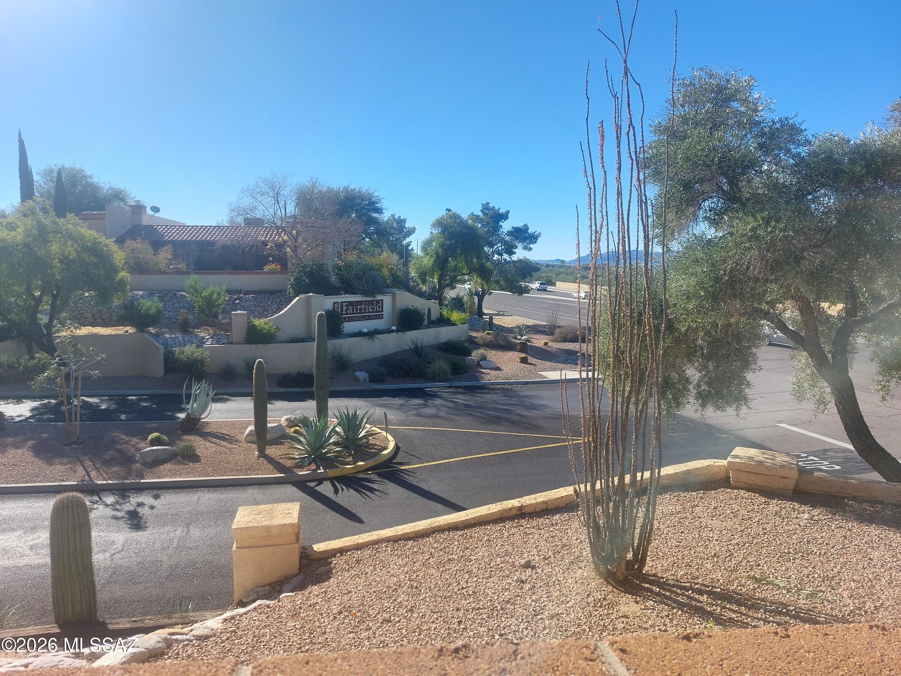 8563 N Candlewood Loop