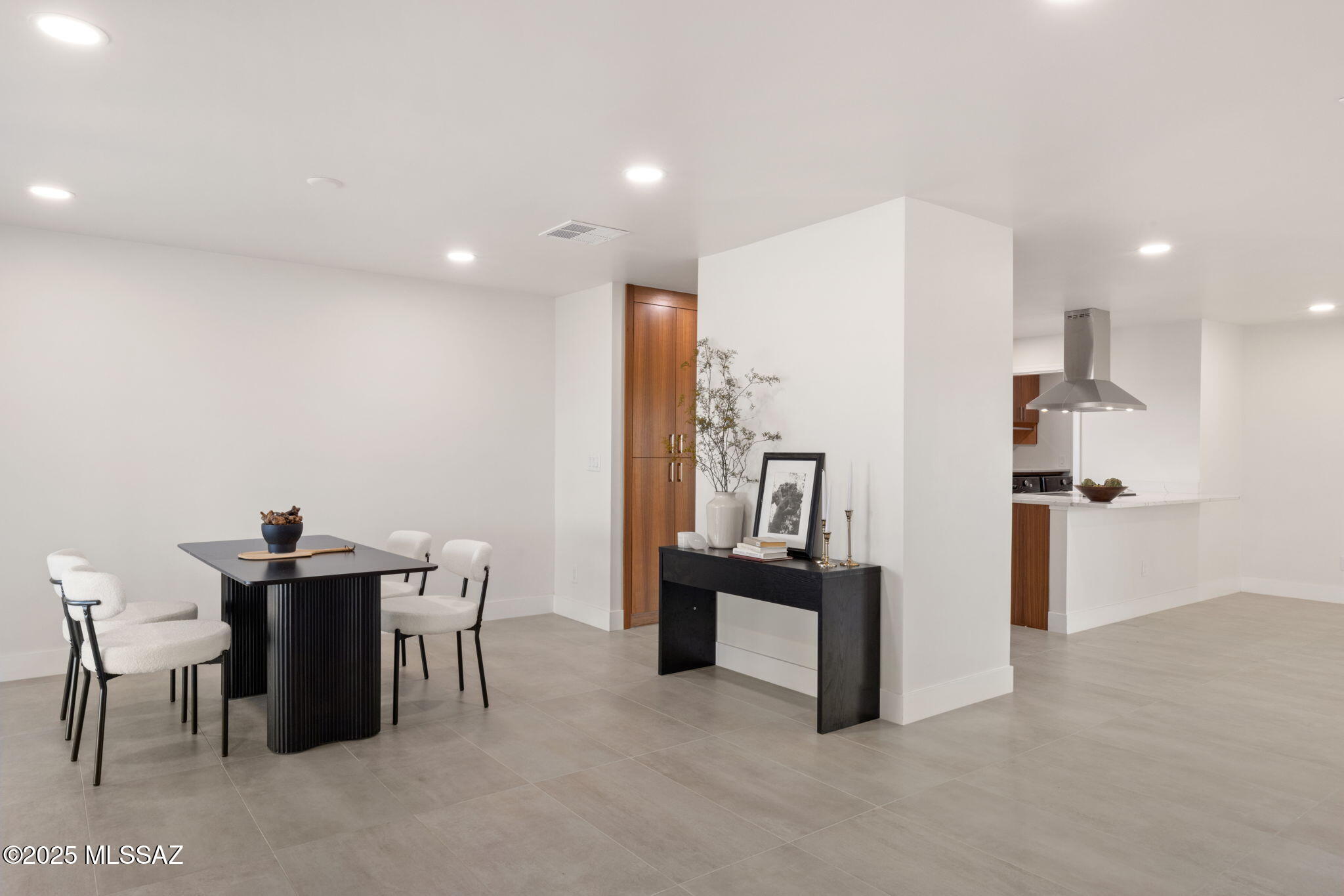 Santa Catalina Estates NO. 4 (1-180) - Residential