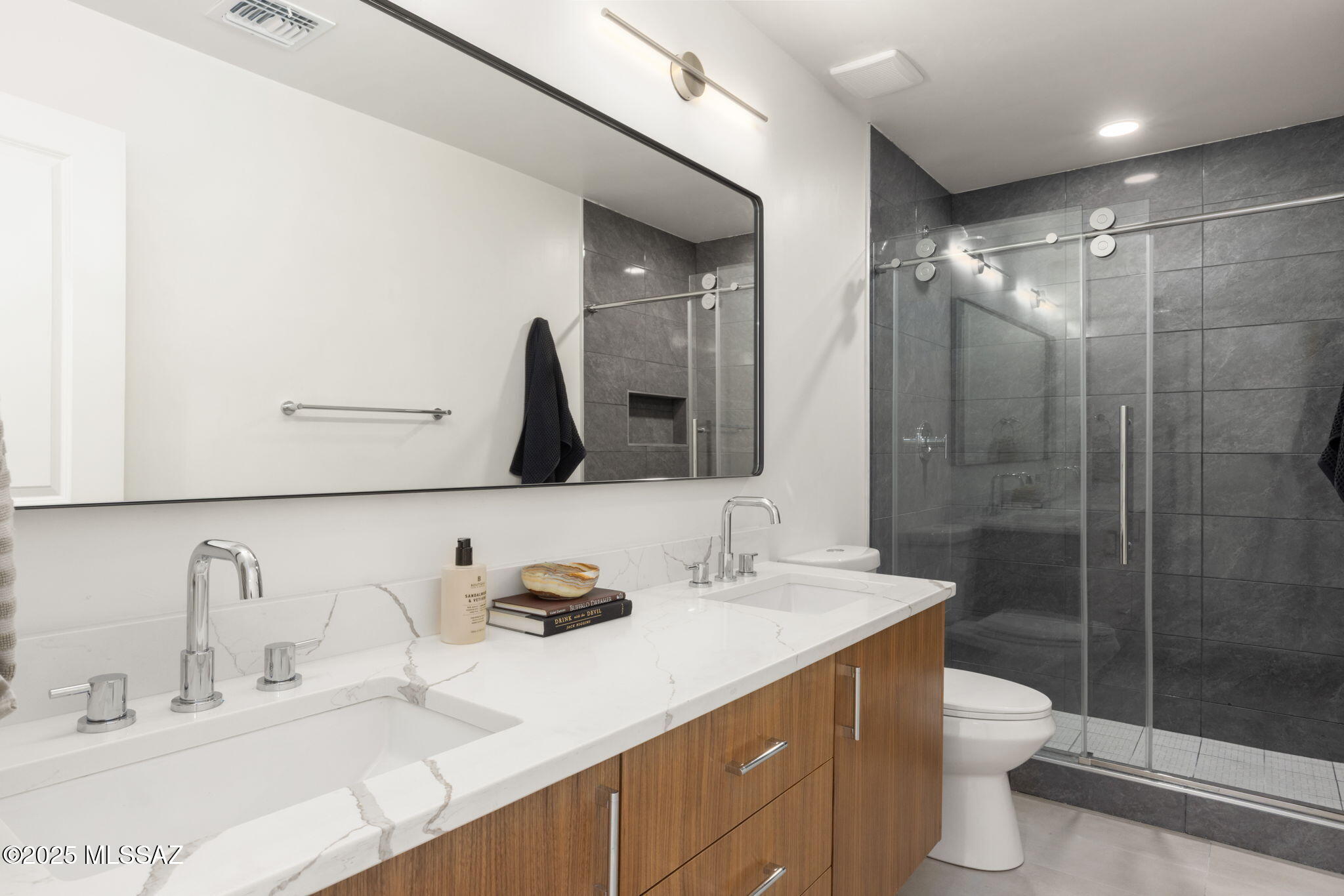 Santa Catalina Estates NO. 4 (1-180) - Residential