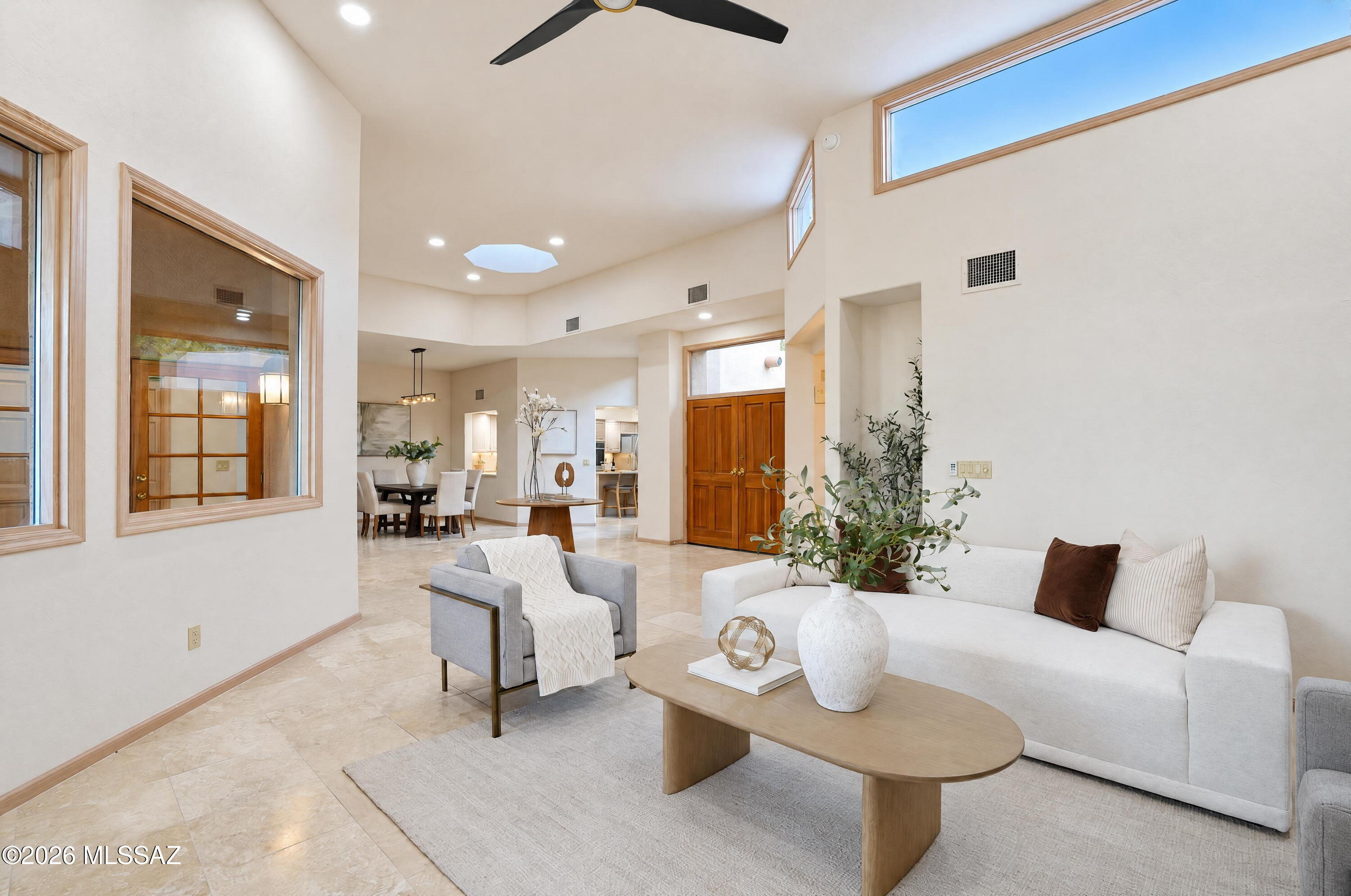 5608 E Paseo De Manzanillo