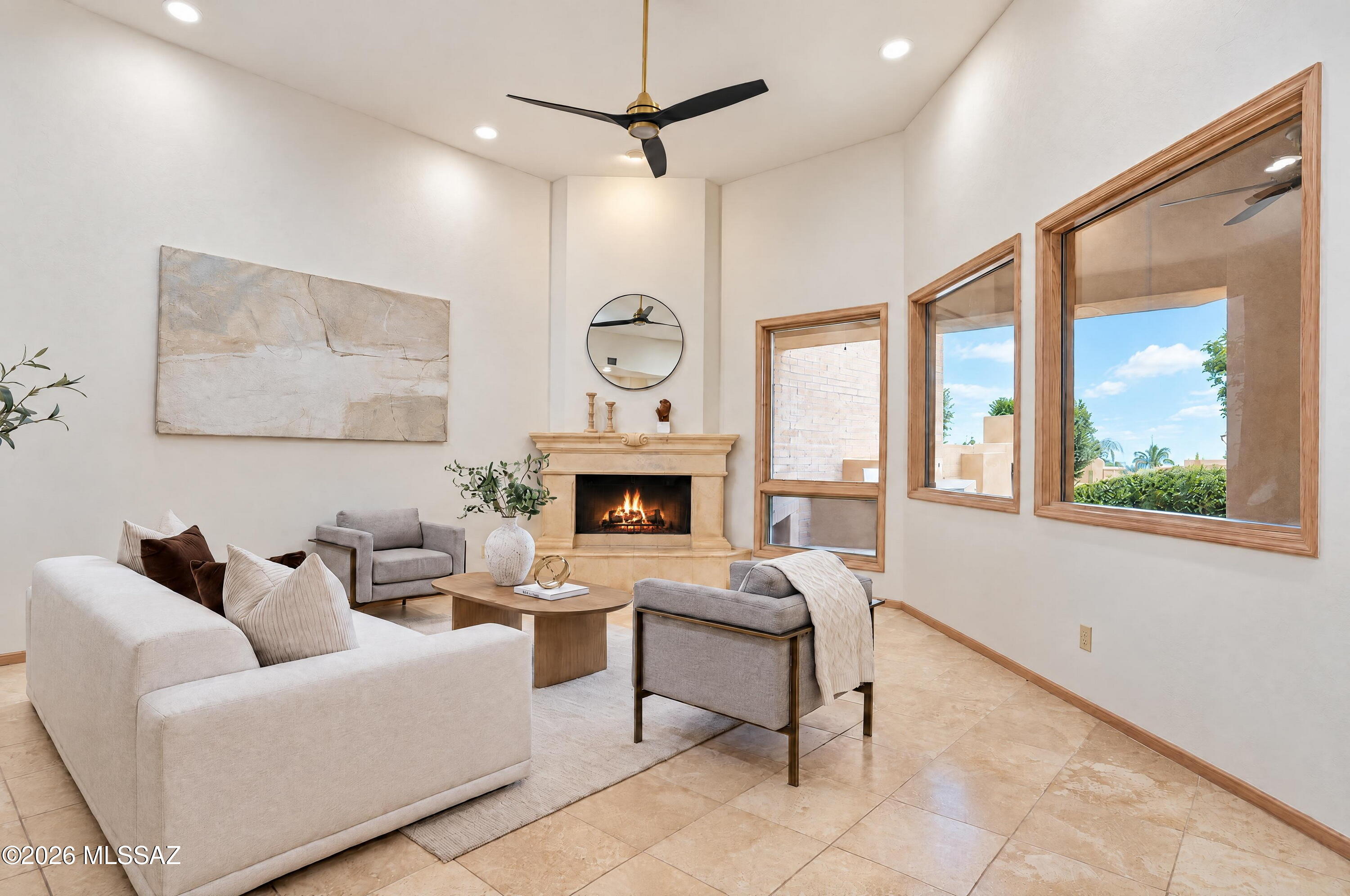 5608 E Paseo De Manzanillo