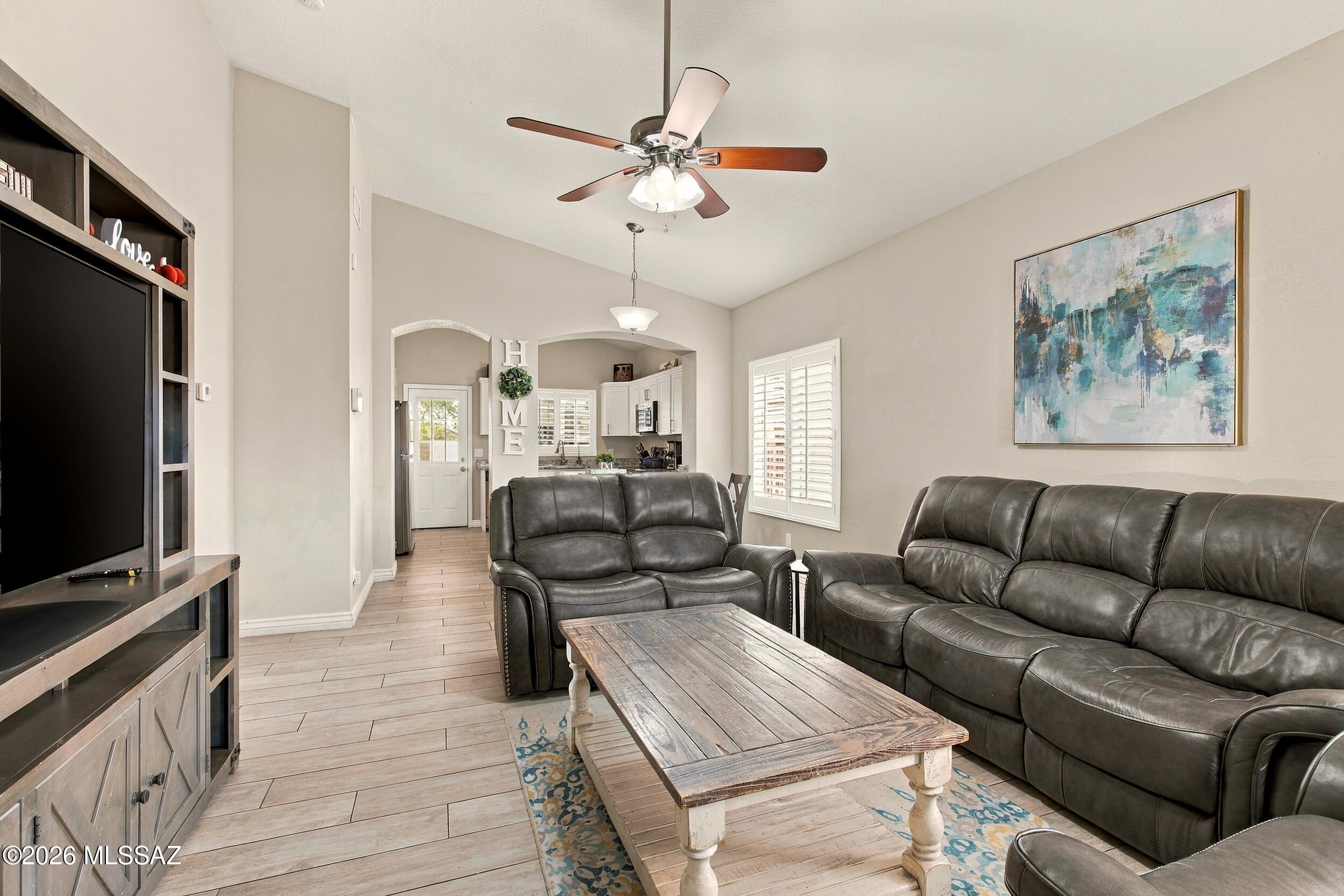 7656 S Trumpet Vine Avenue