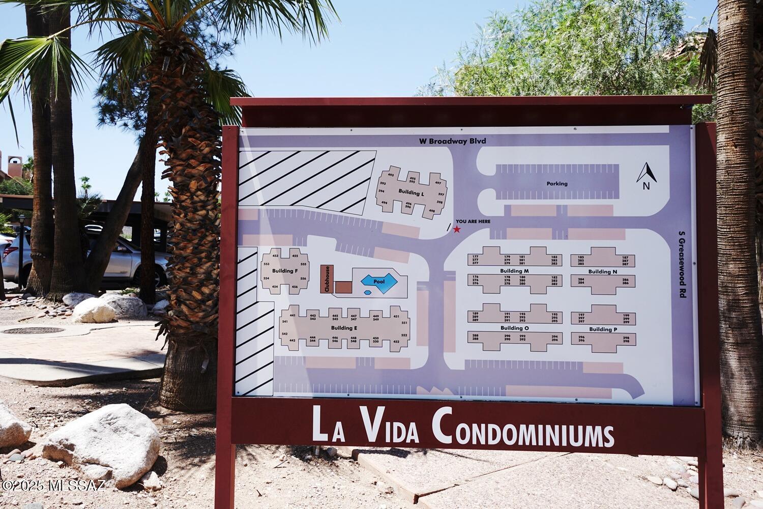 La Vida - Residential