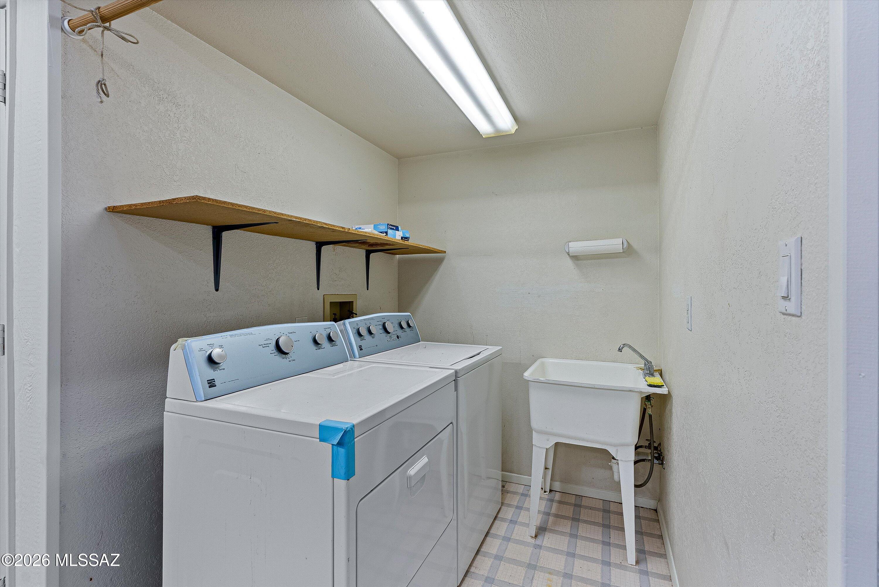 Rancho Robles Homes - Residential