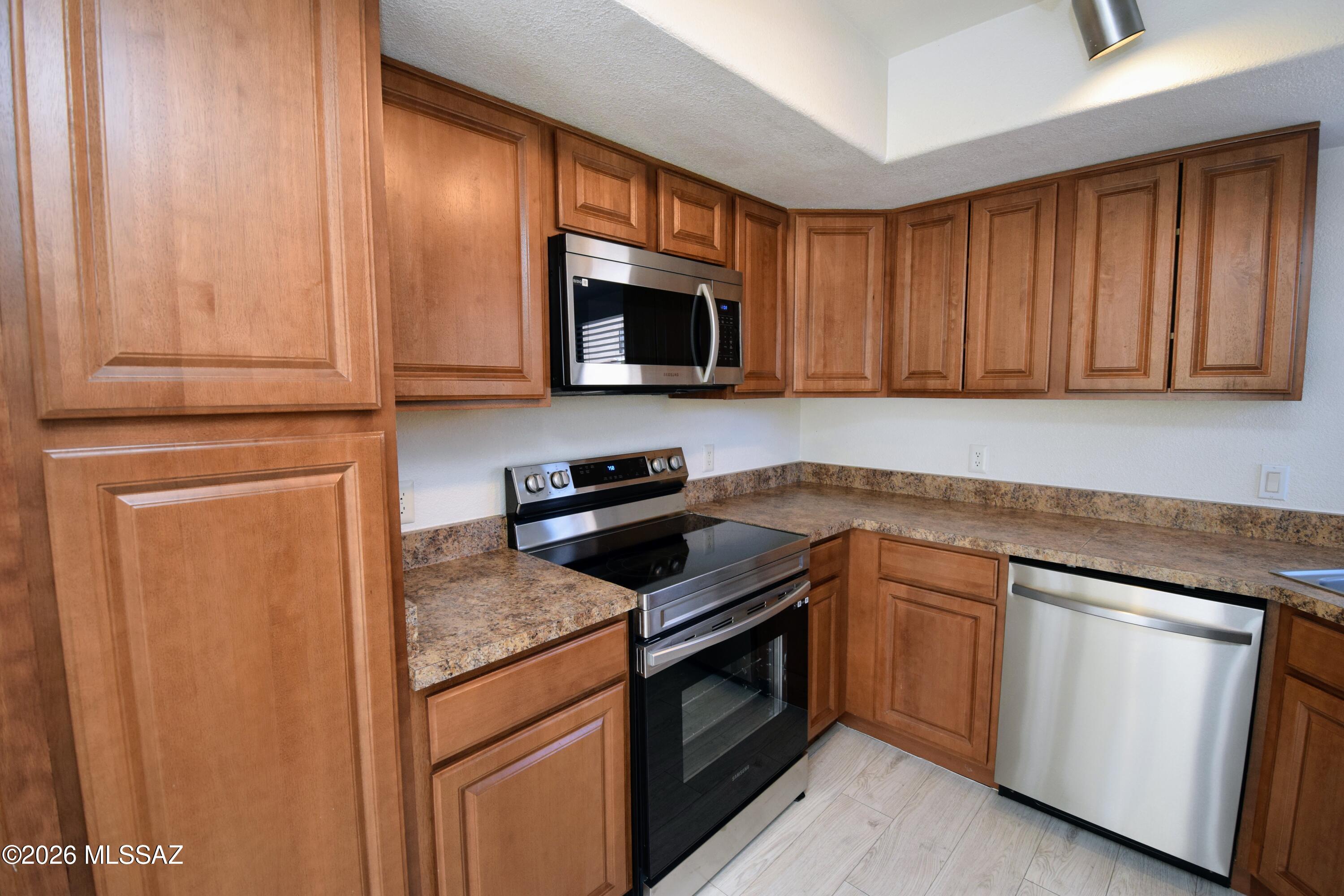 Greens at Ventana Canyon - Residential Lease