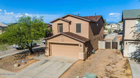 Photo of 6877 S Goshawk Drive, Tucson, AZ 85756 (MLS # 22620330)