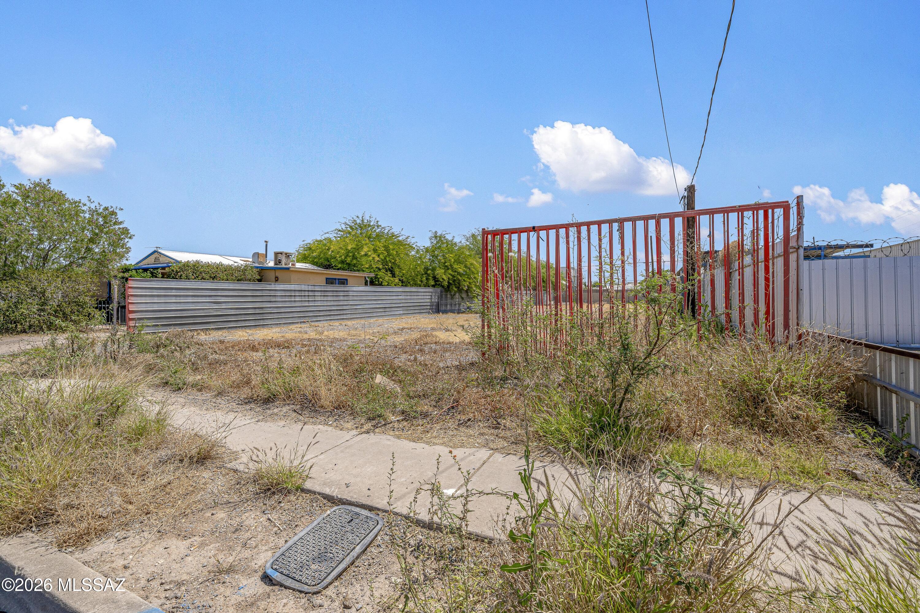Bruckners Add - Land