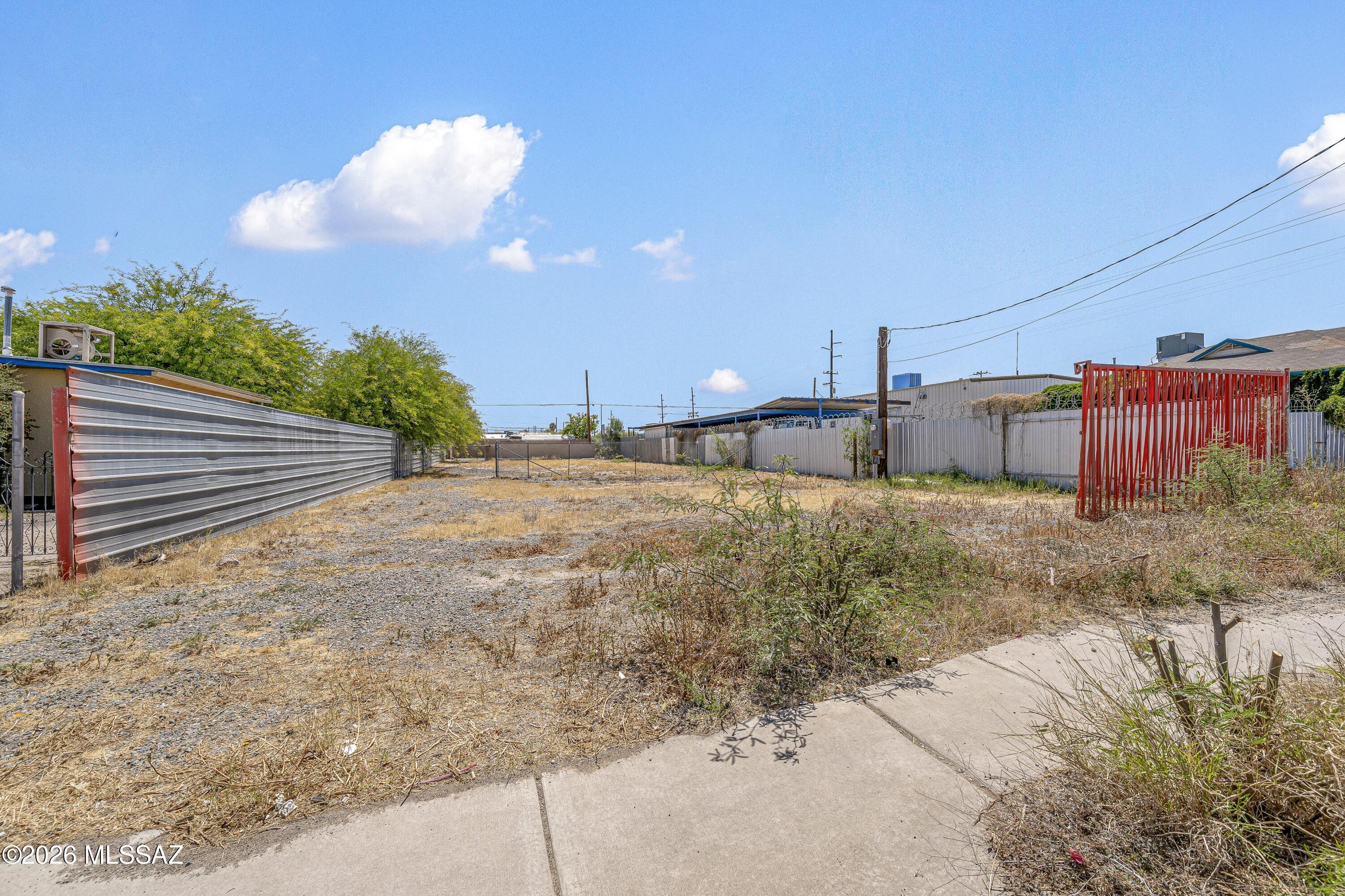 Bruckners Add - Land