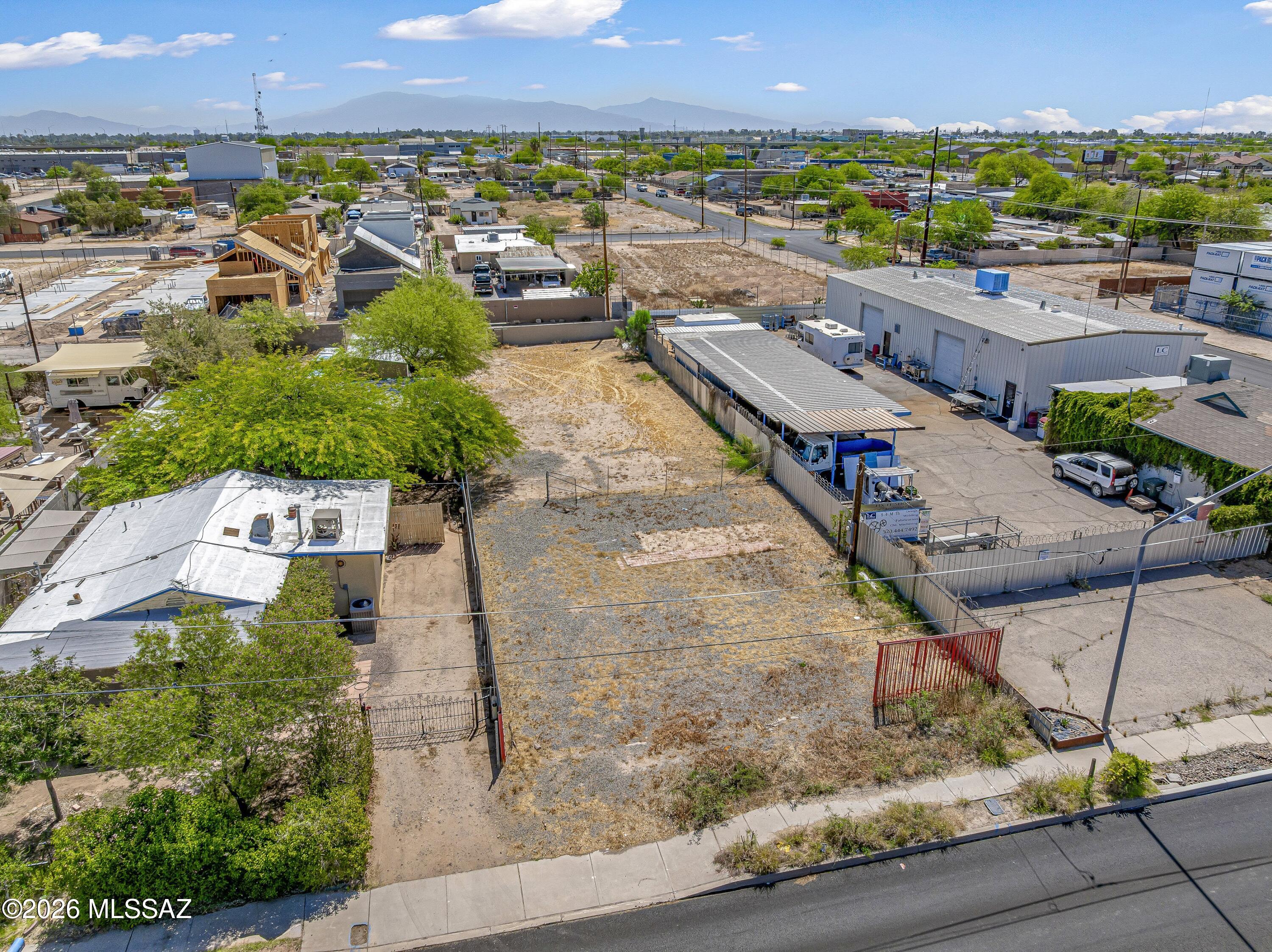 Bruckners Add - Land
