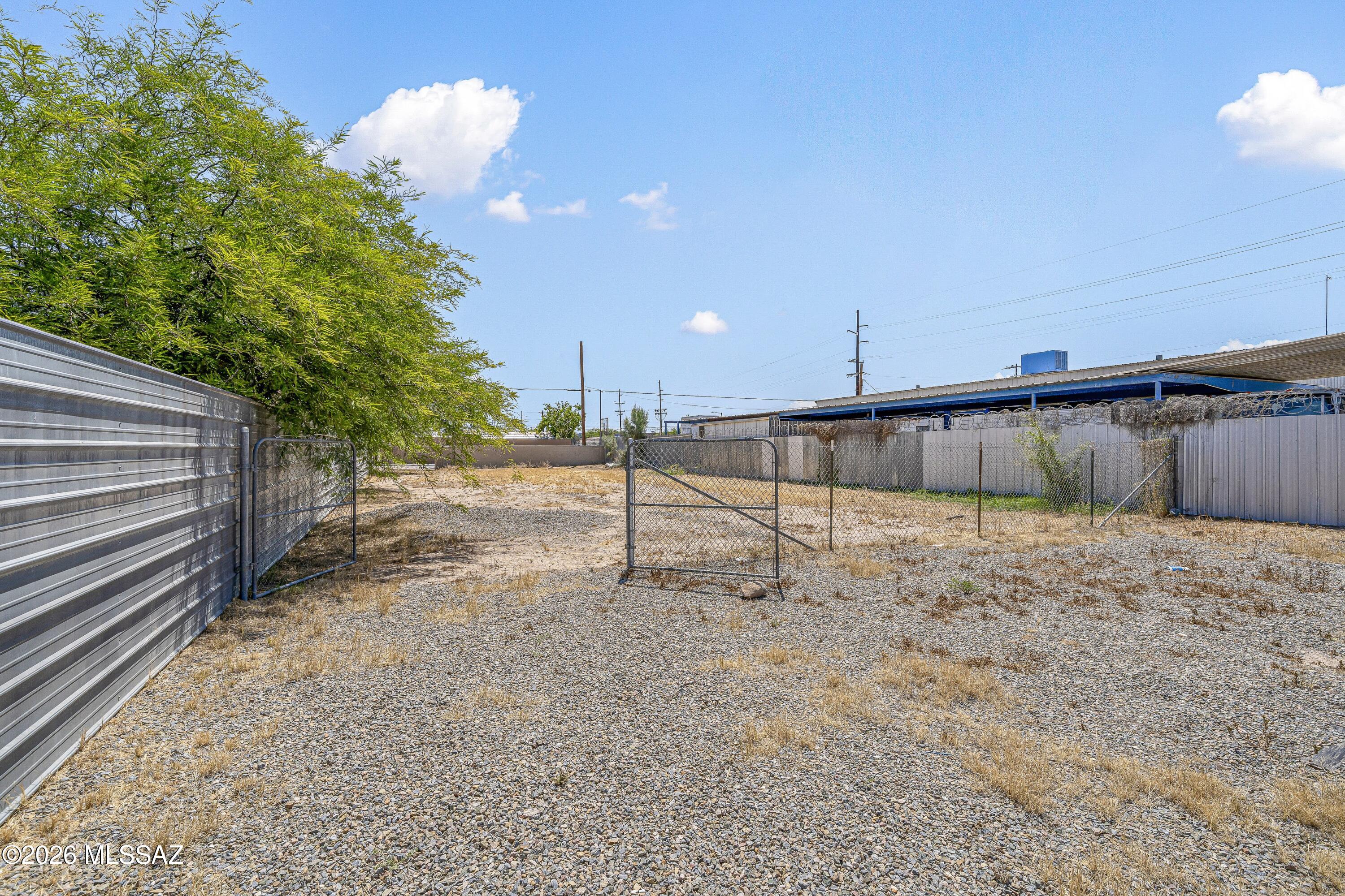 Bruckners Add - Land