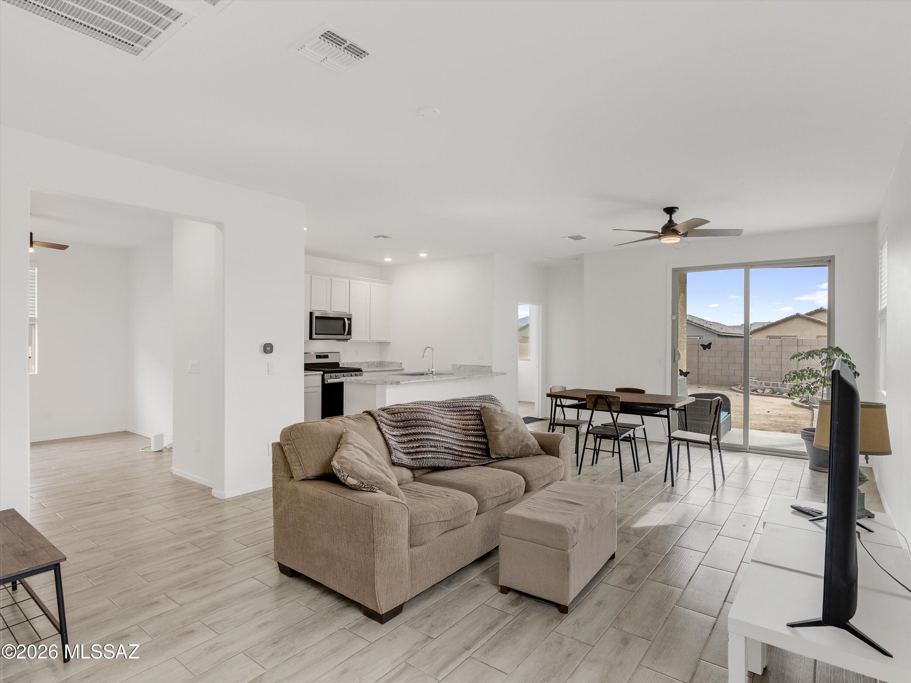 Gladden Farms Block 27 Phase 2 - Residential