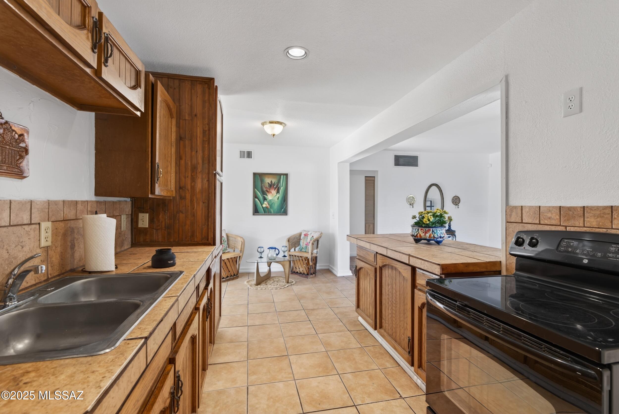 Blenman Annex - Residential