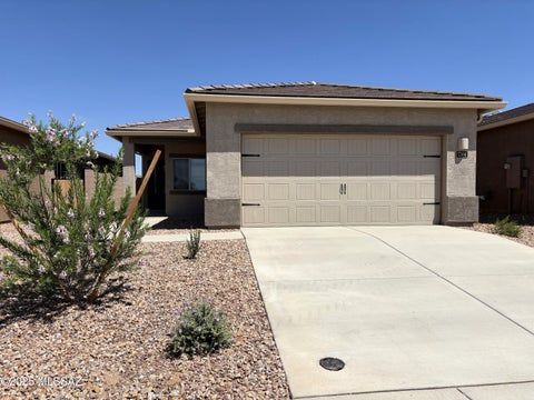Photo of 7684 S Wild Prairie Drive, Tucson, AZ 85757 (MLS # 22621039)