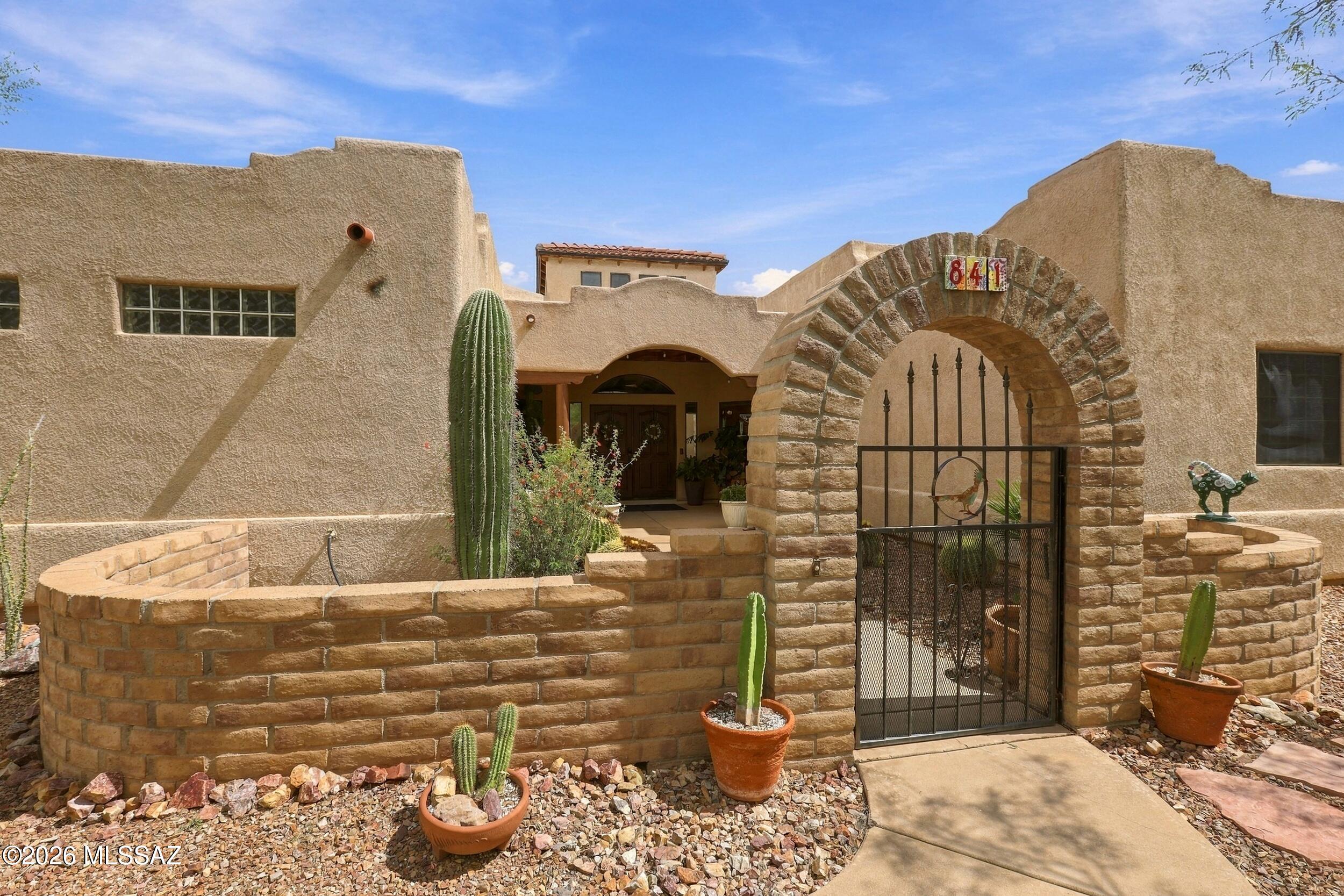 841 E Mount Wrightston Loop